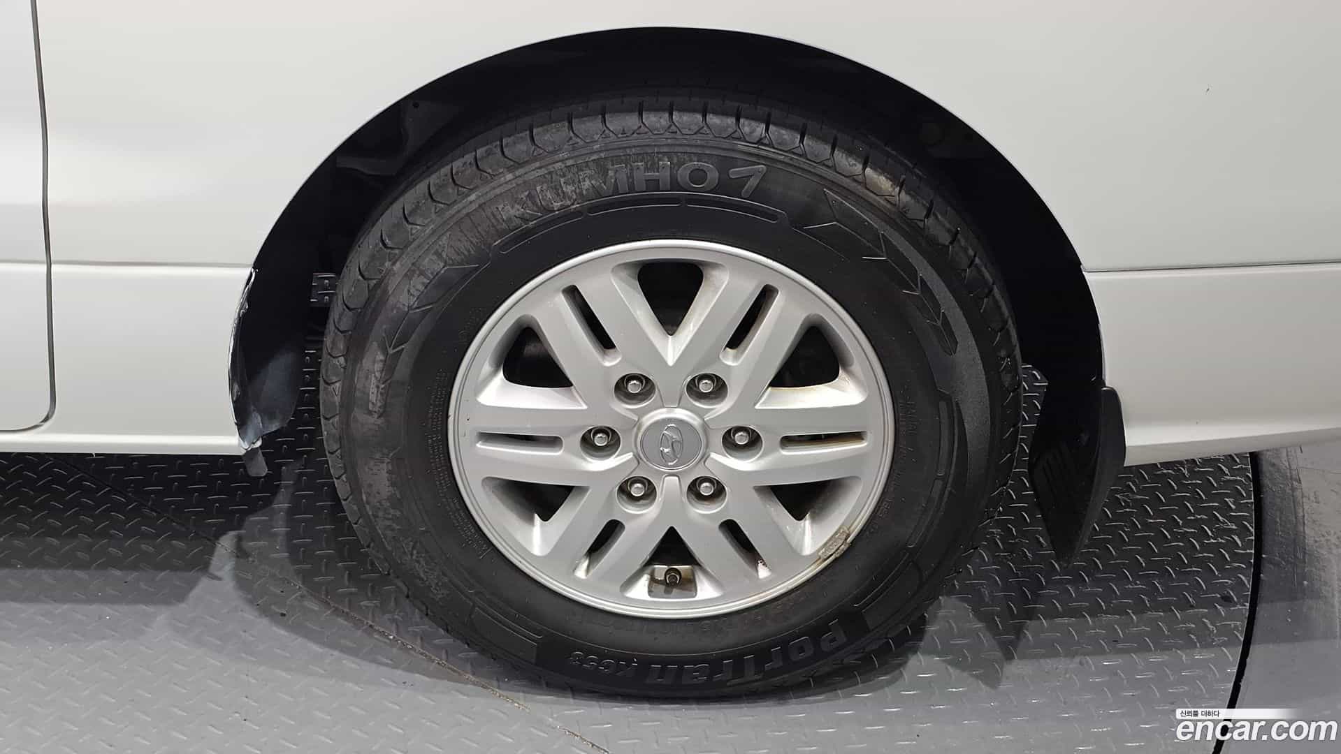 Starex Hyundai 2019.9-OUTER-031