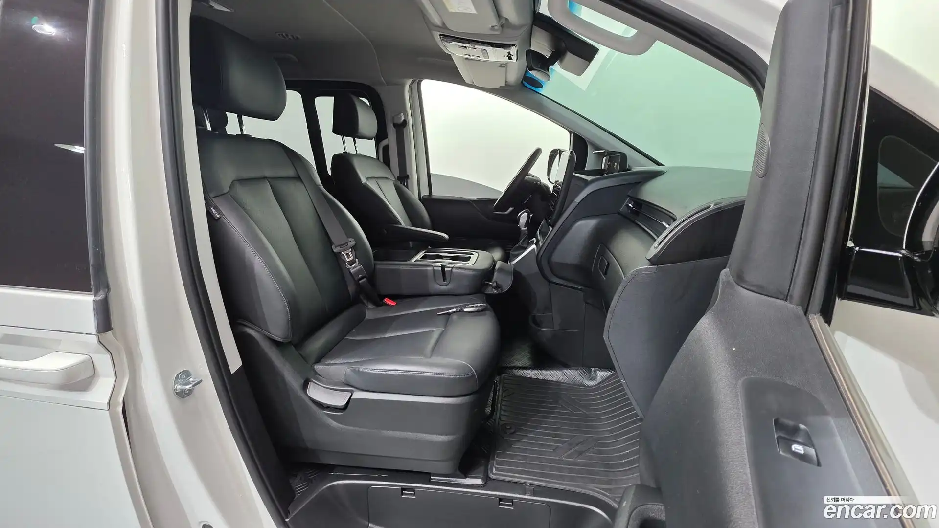 Staria Hyundai 2024.3-INNER-010