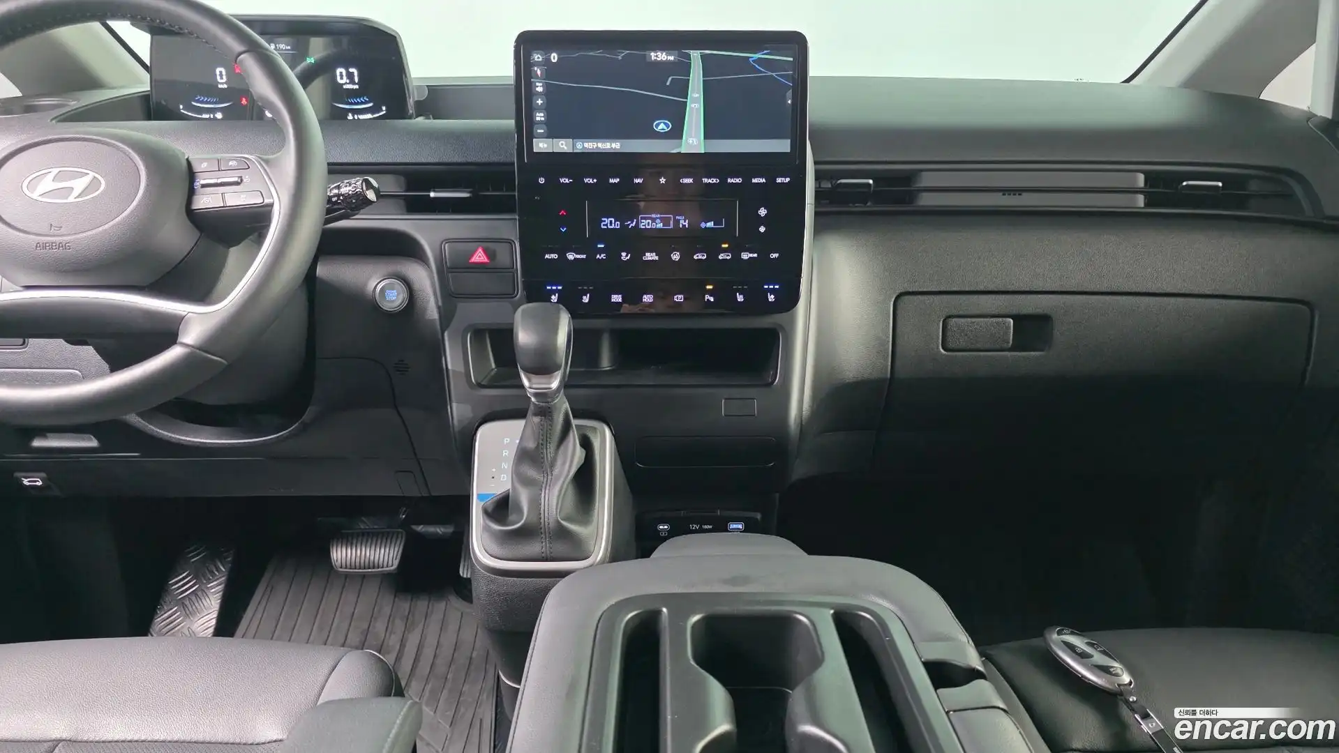 Staria Hyundai 2024.3-OPTION-019