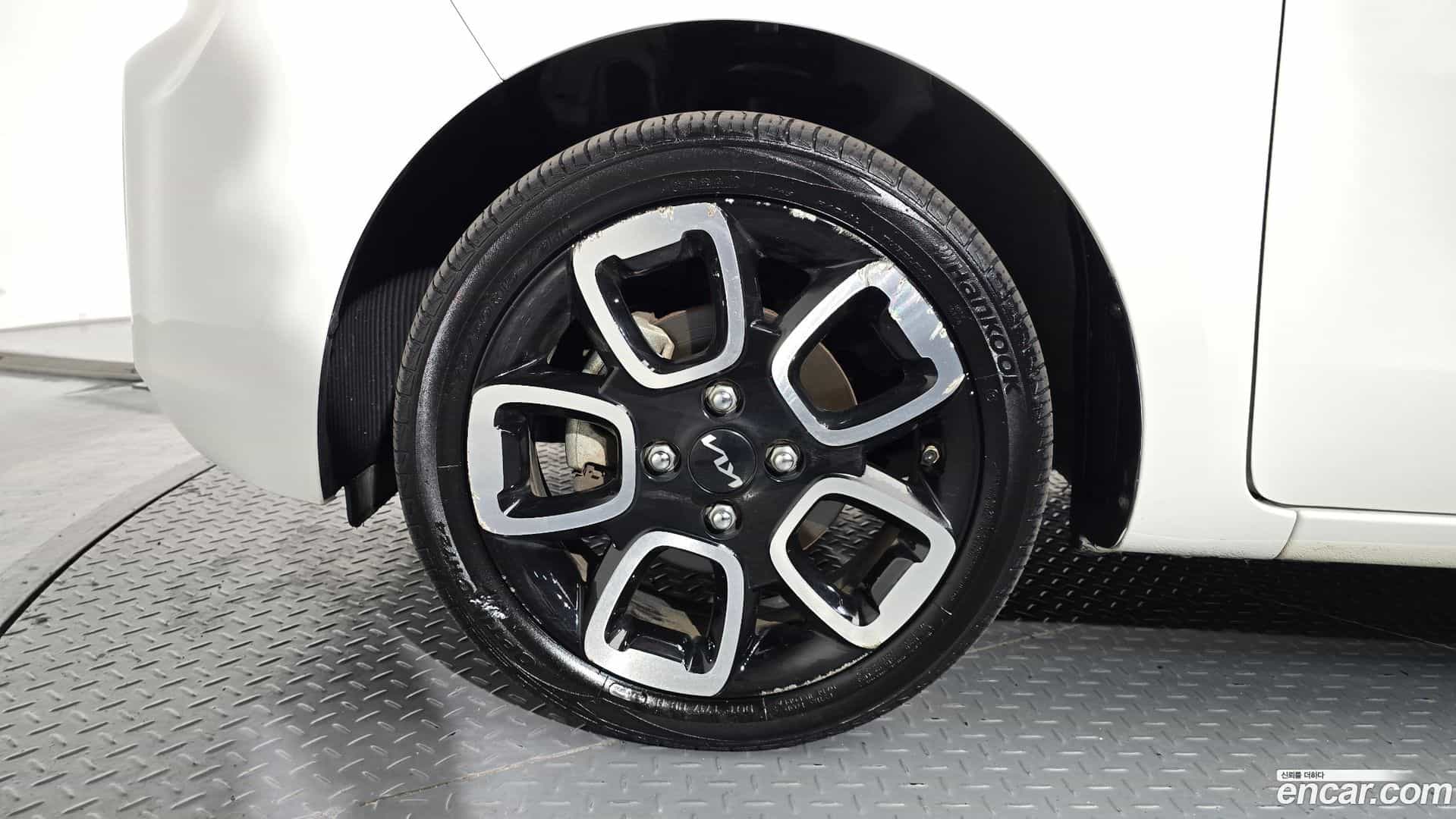 RAY Kia 2022.5-OUTER-005