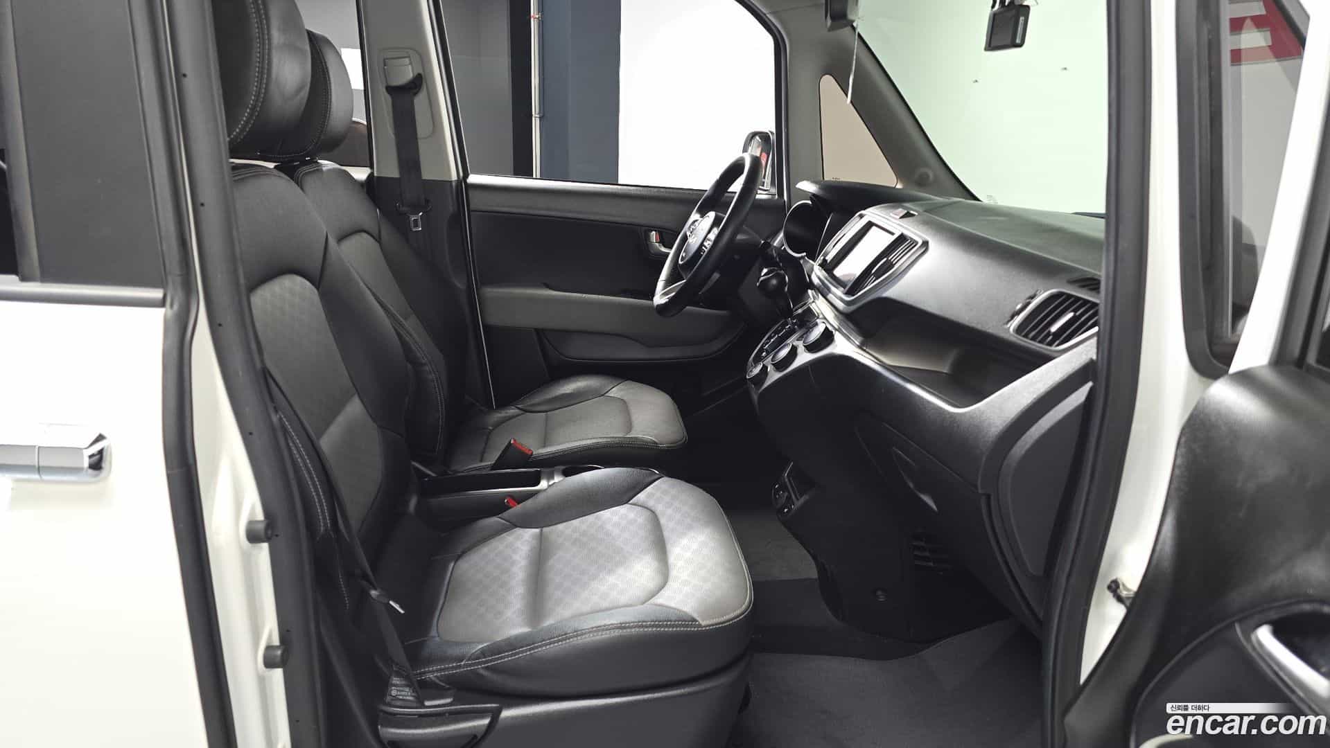 RAY Kia 2022.5-INNER-036