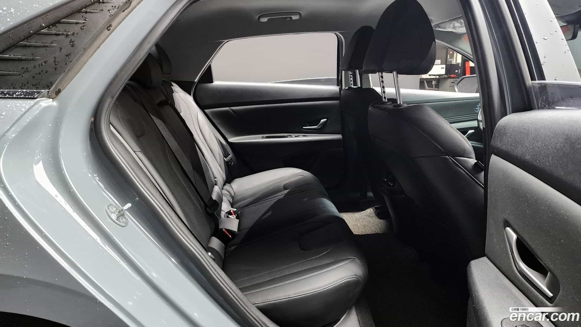 AVANTE Hyundai 2020.6-OPTION-015