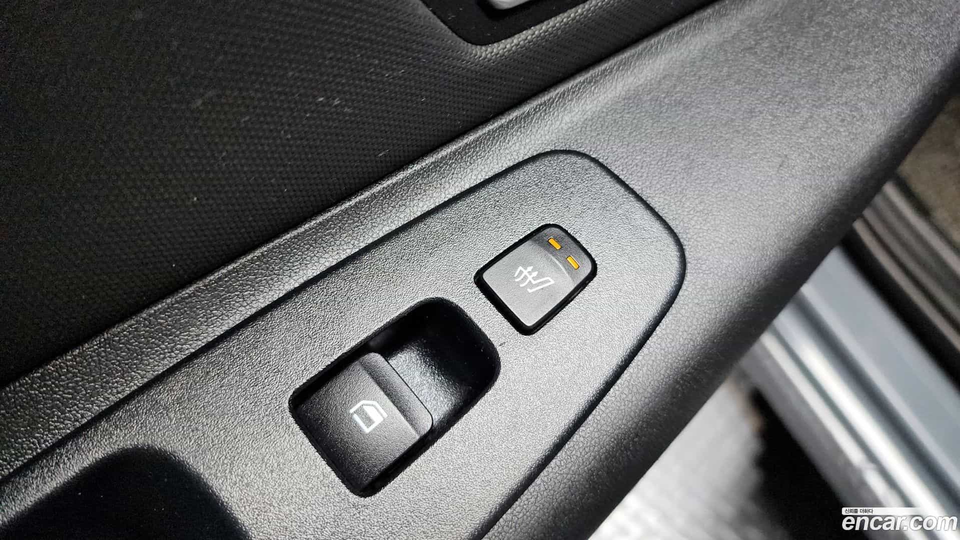 AVANTE Hyundai 2020.6-OPTION-041