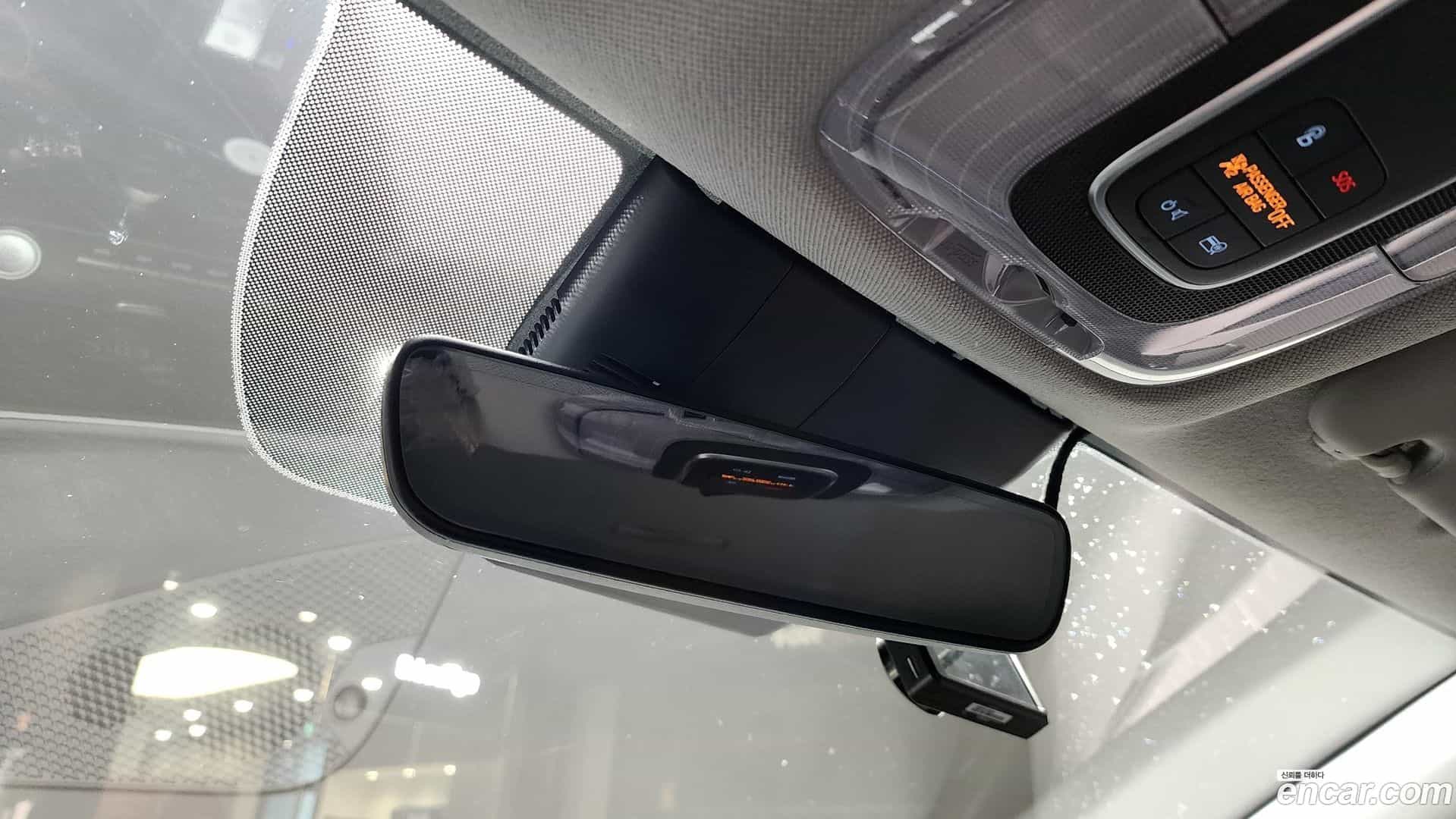 AVANTE Hyundai 2020.6-OPTION-046