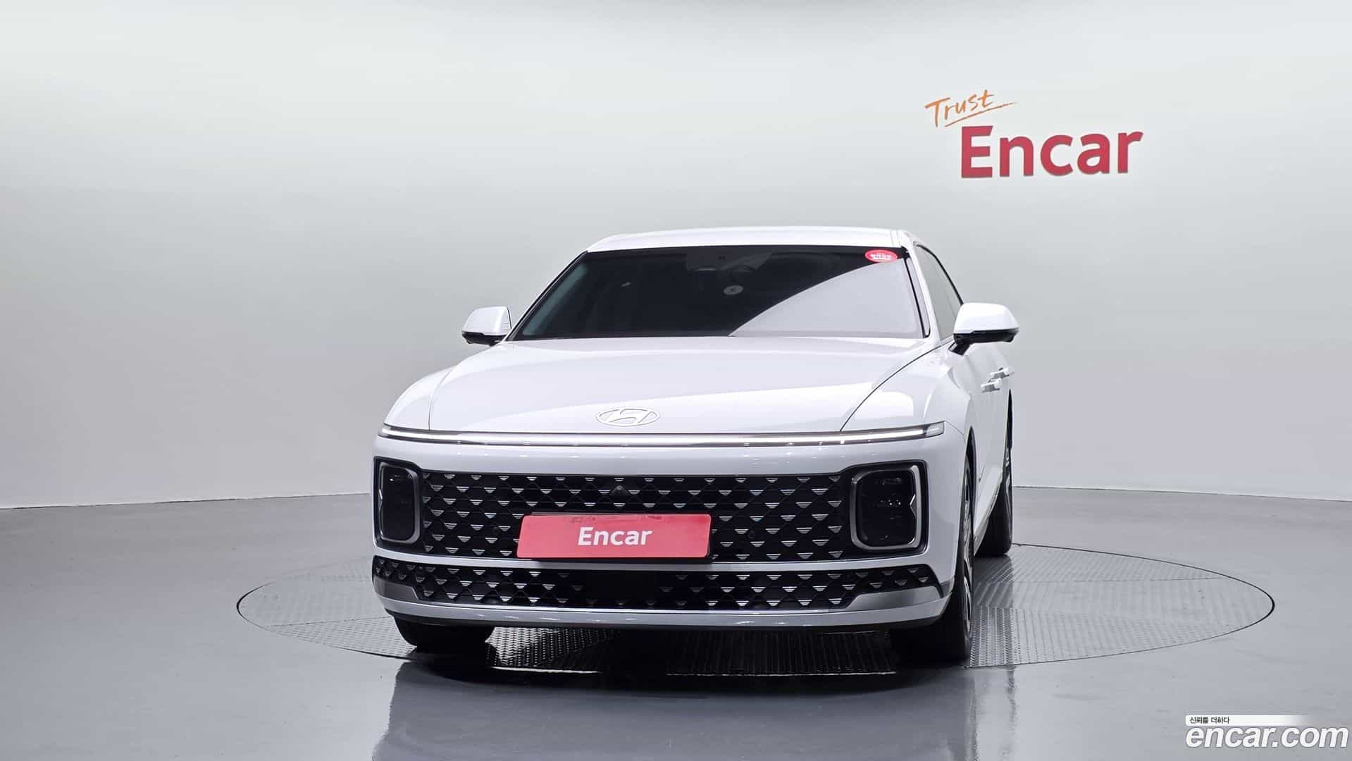 Grandeur Hyundai 2025.3-OUTER-003