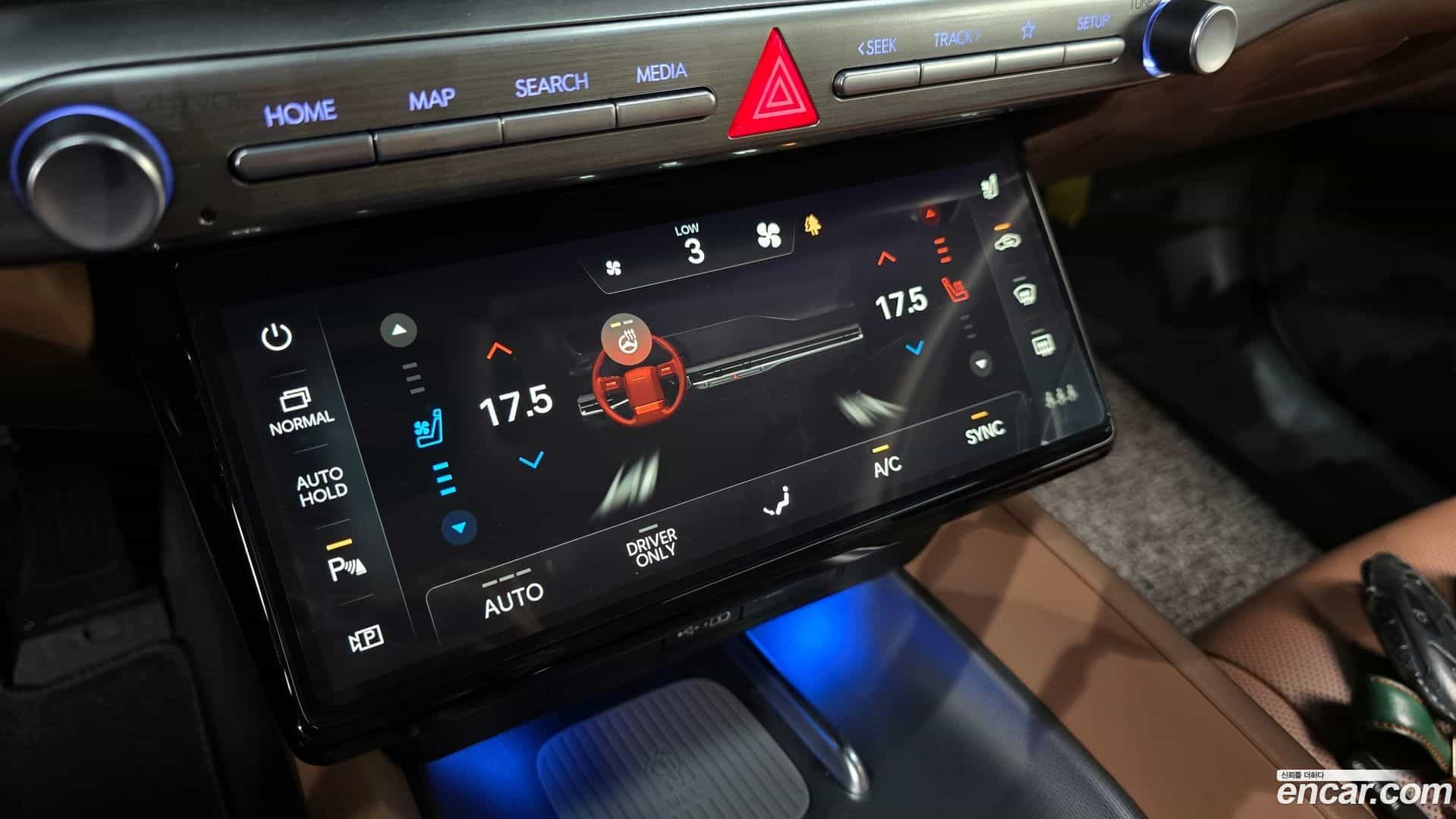 Grandeur Hyundai 2025.3-OPTION-023