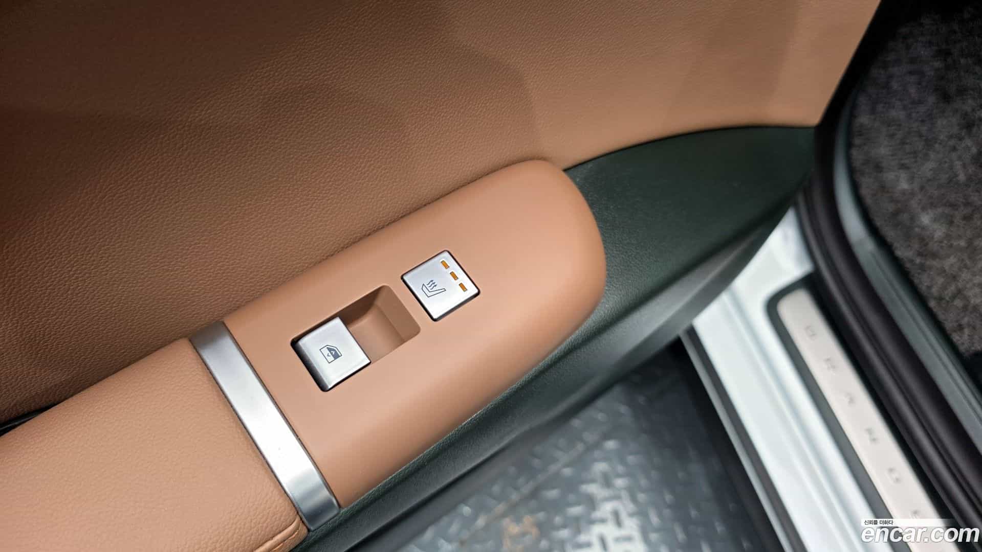 Grandeur Hyundai 2025.3-OPTION-045