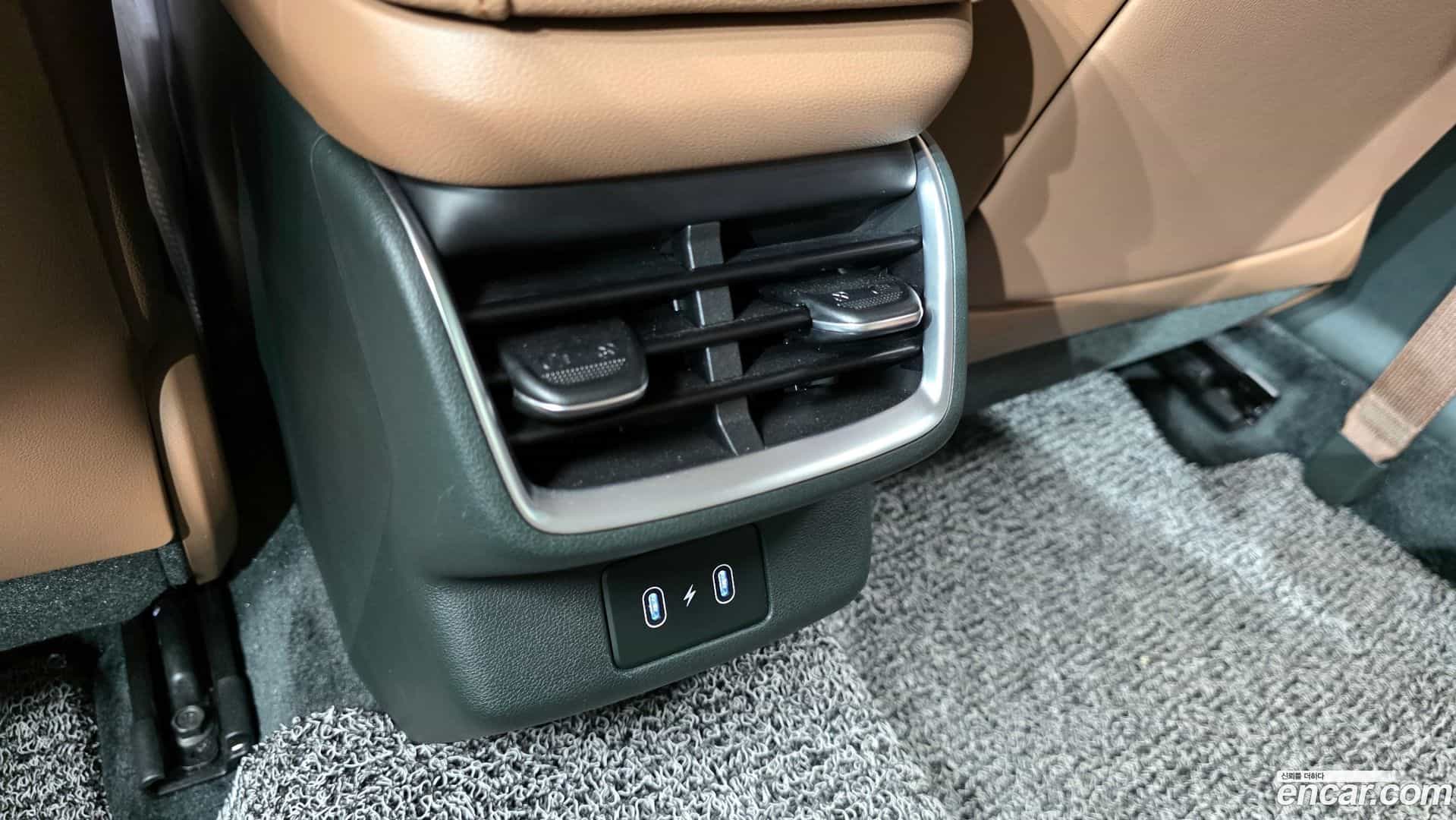 Grandeur Hyundai 2025.3-OPTION-046