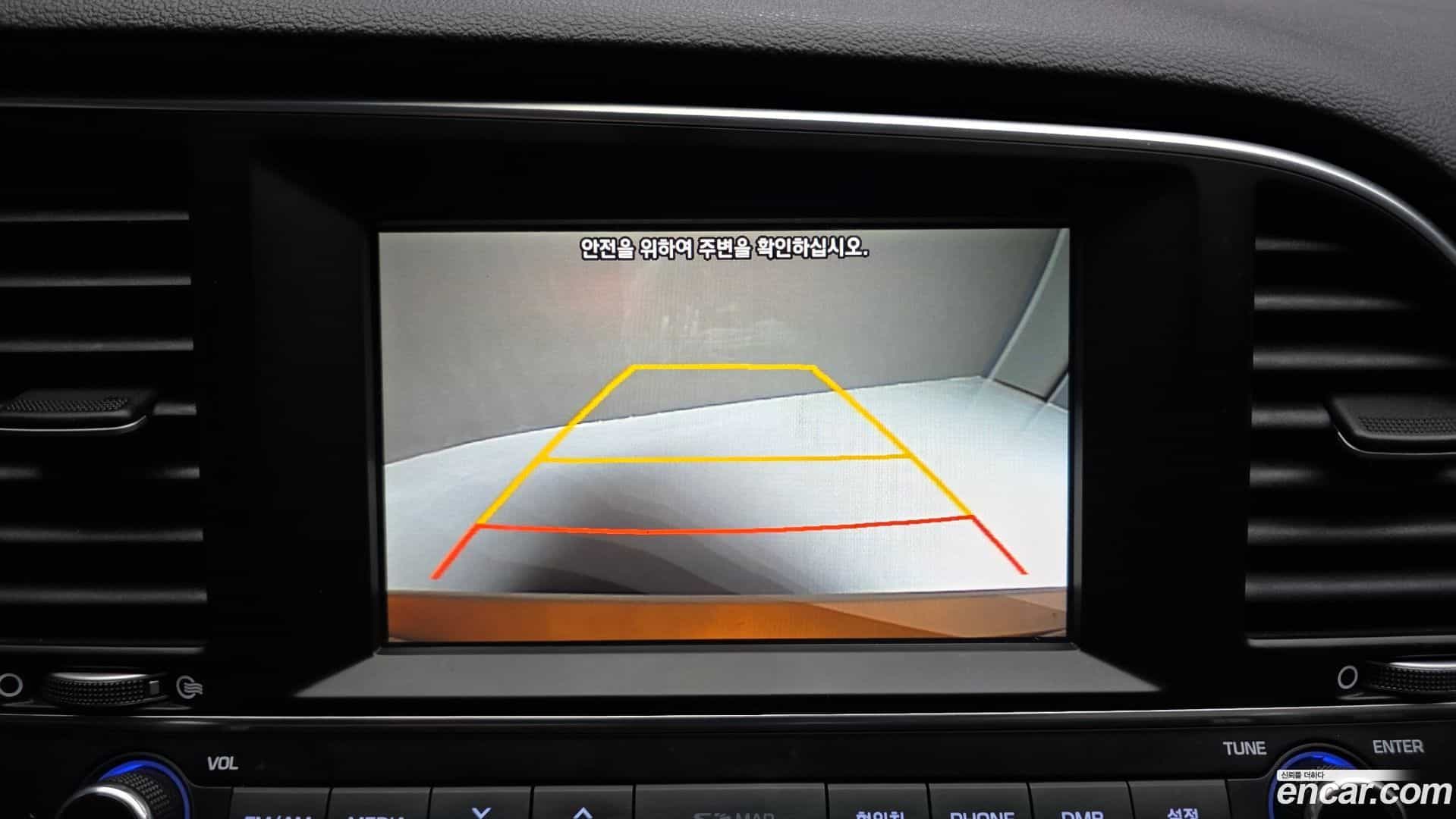 AVANTE Hyundai 2016.5-OPTION-019