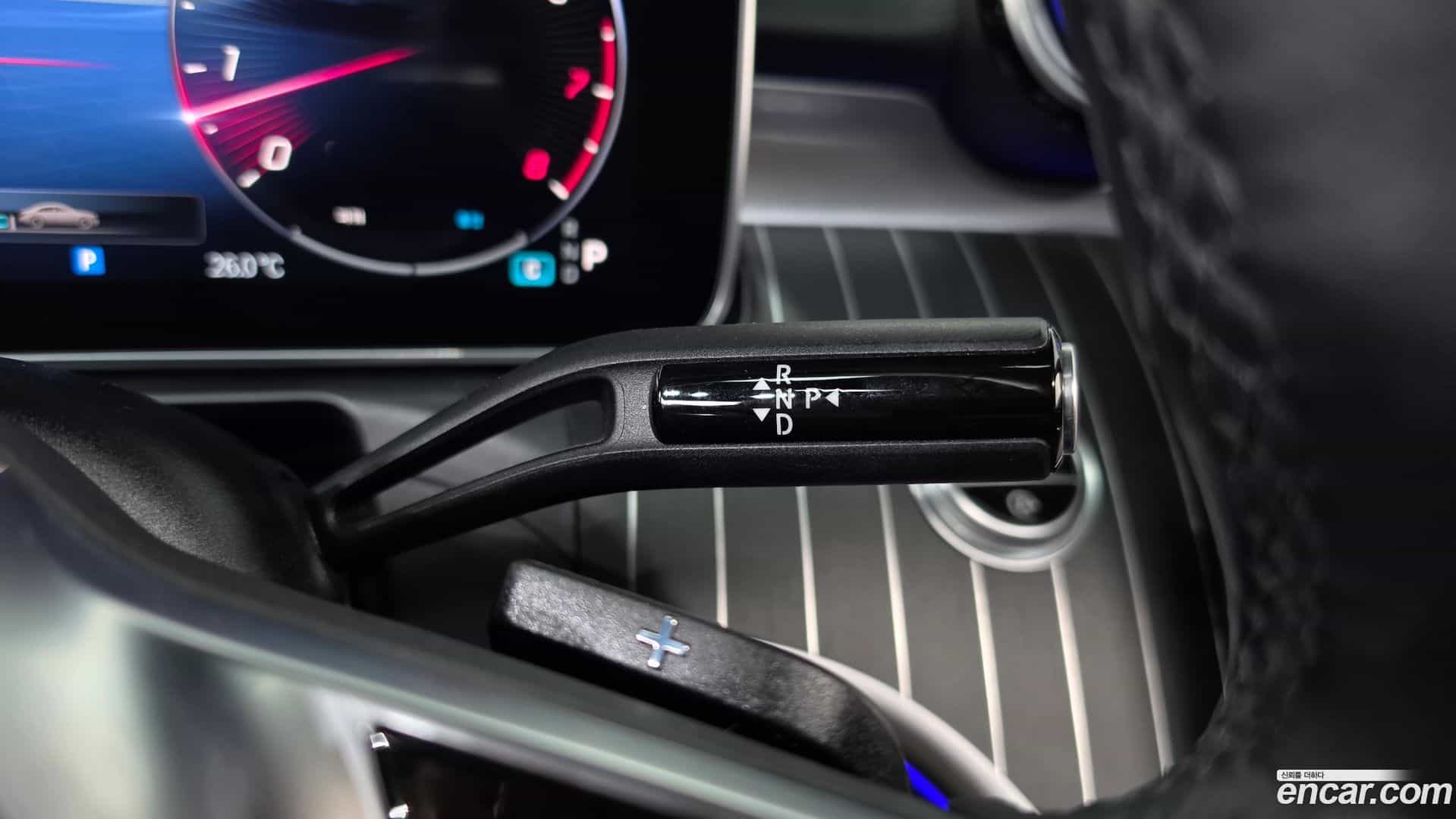 C-Class Mercedes-Benz 2022.4-INNER-009