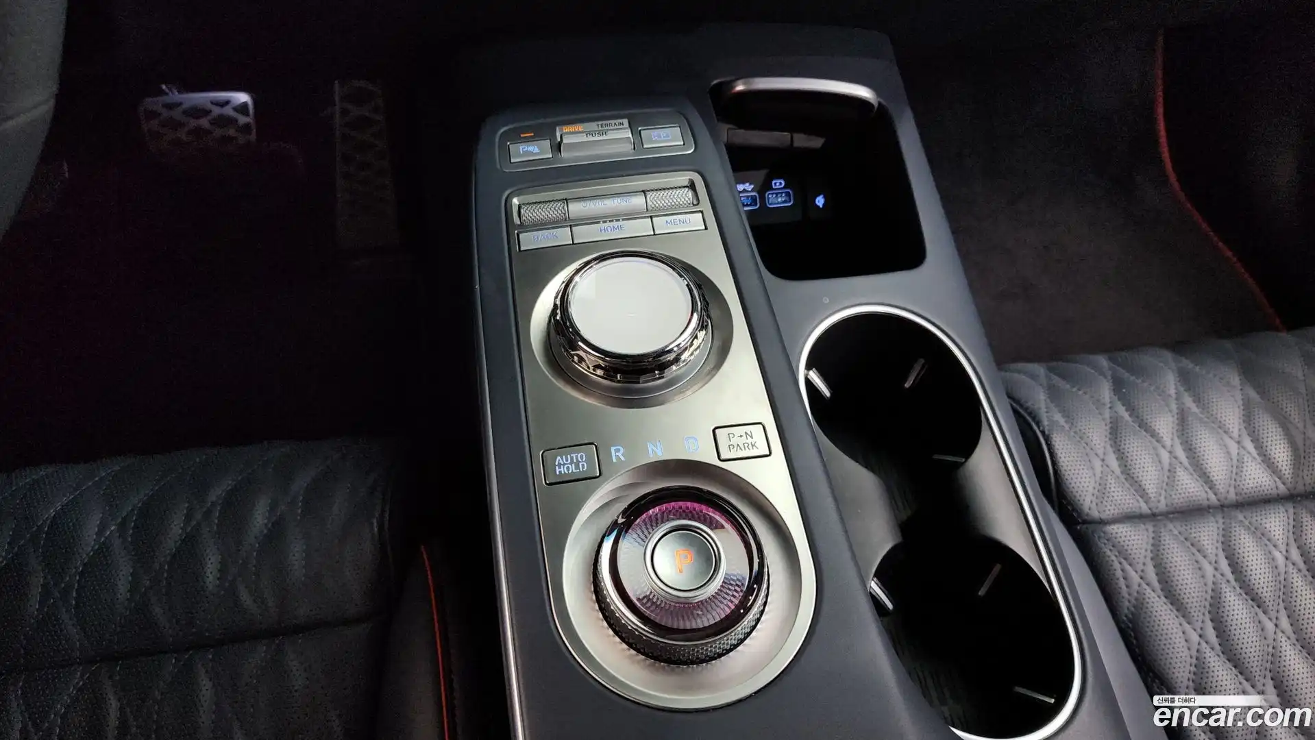 GV70 Genesis 2023.2-INNER-009