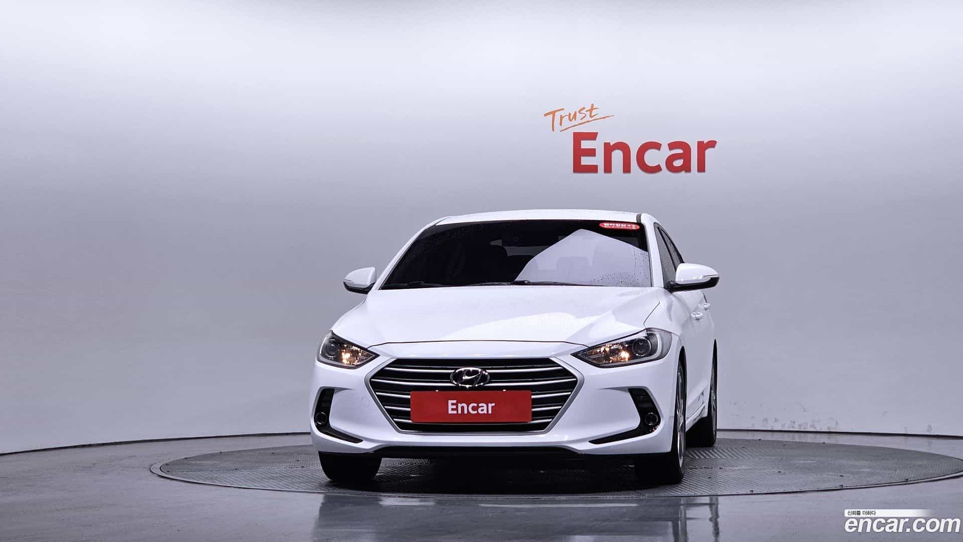 AVANTE Hyundai 2018.0-OUTER-003
