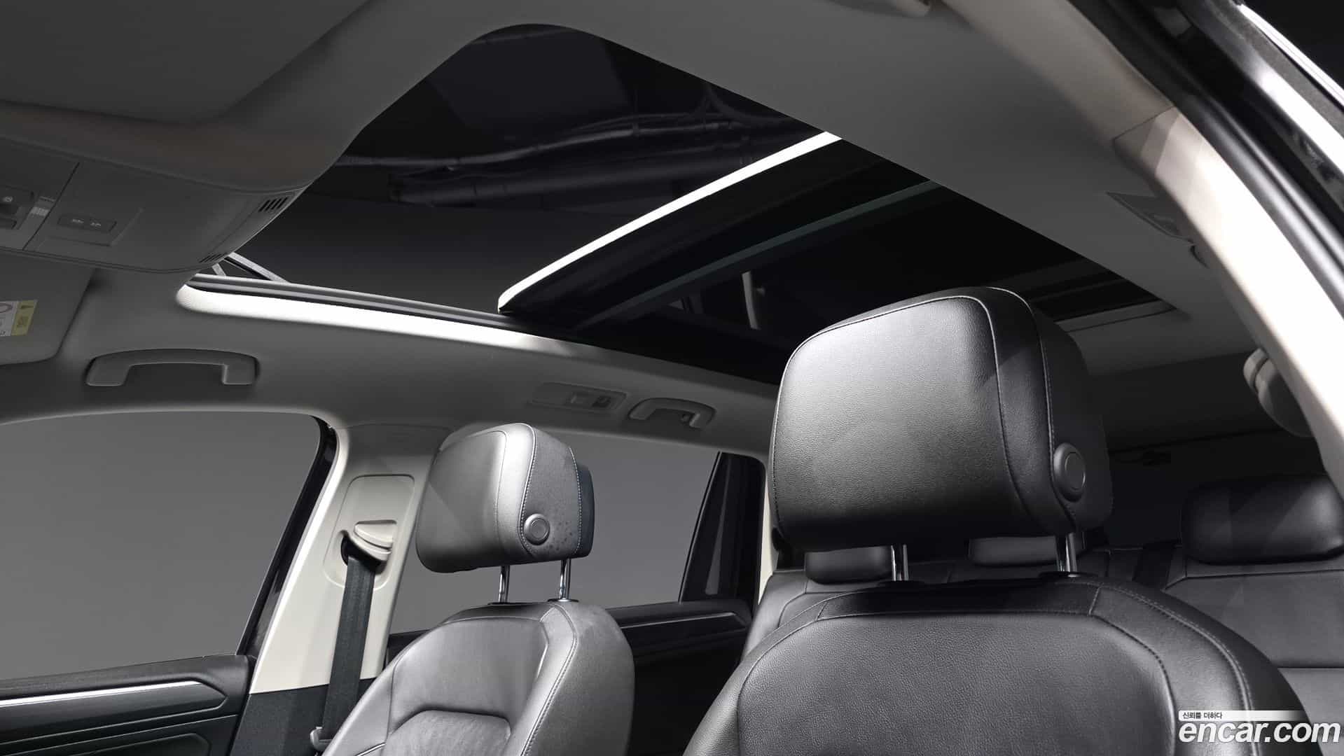 Tiguan Volkswagen 2020.11-OPTION-023