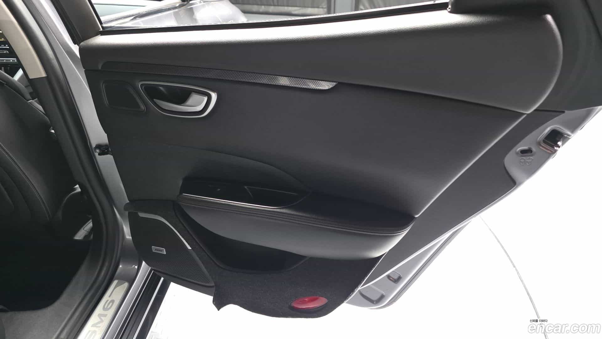 SM6 Renault Korea 2017.11-INNER-035