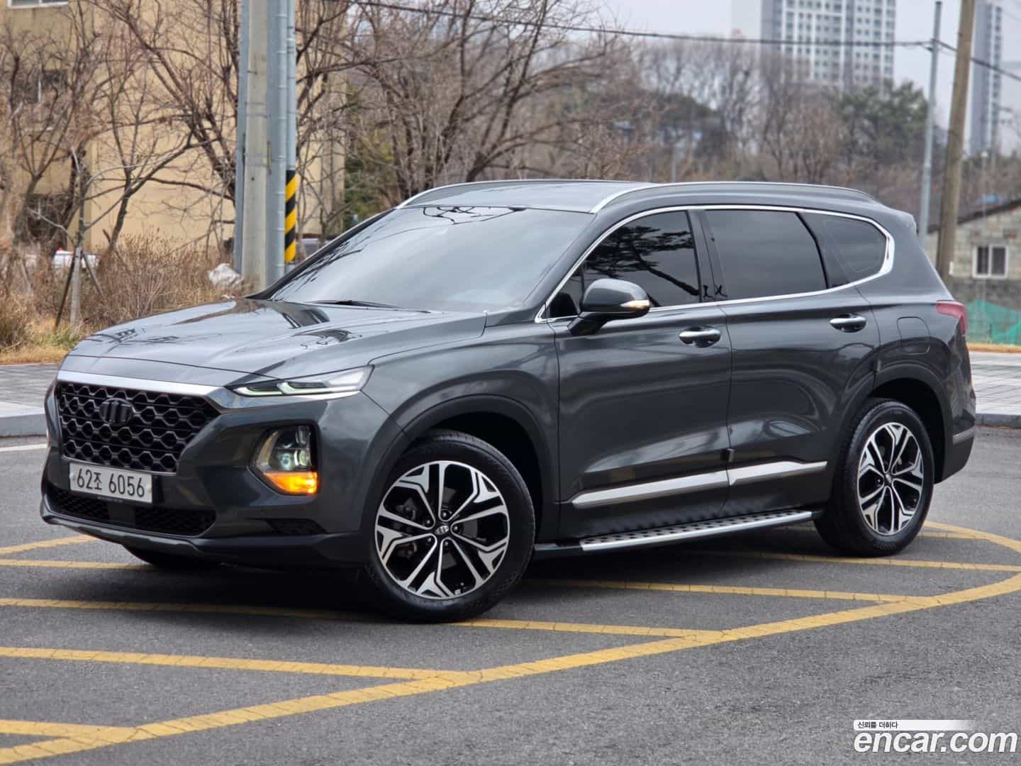 Santafe Hyundai 2018.8-OUTER-001