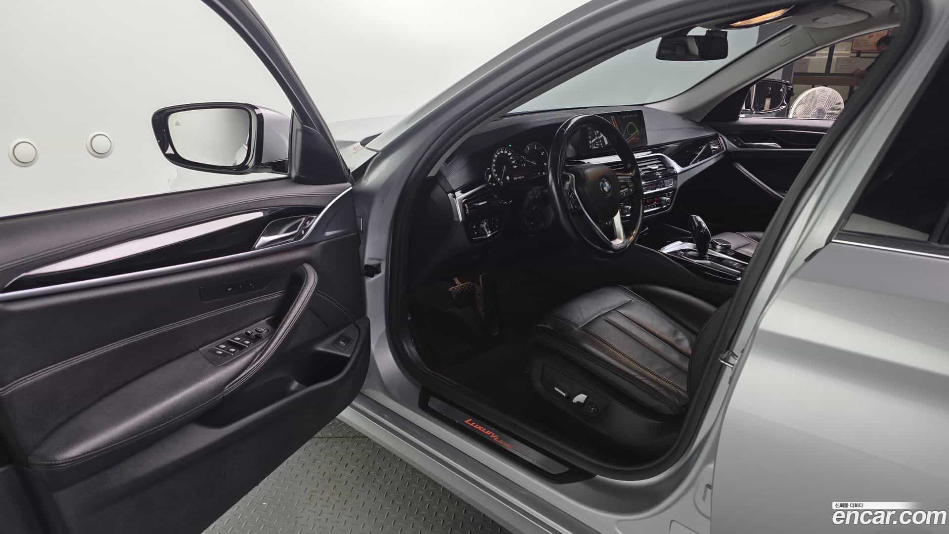 5-Series BMW 2018.2-INNER-010
