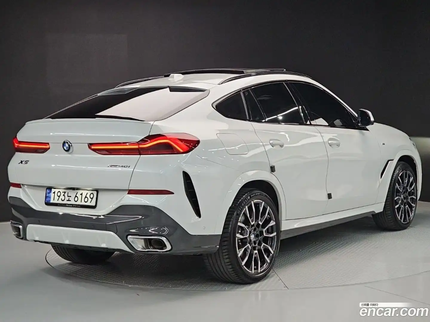 X6 BMW 2024.0-OUTER-003