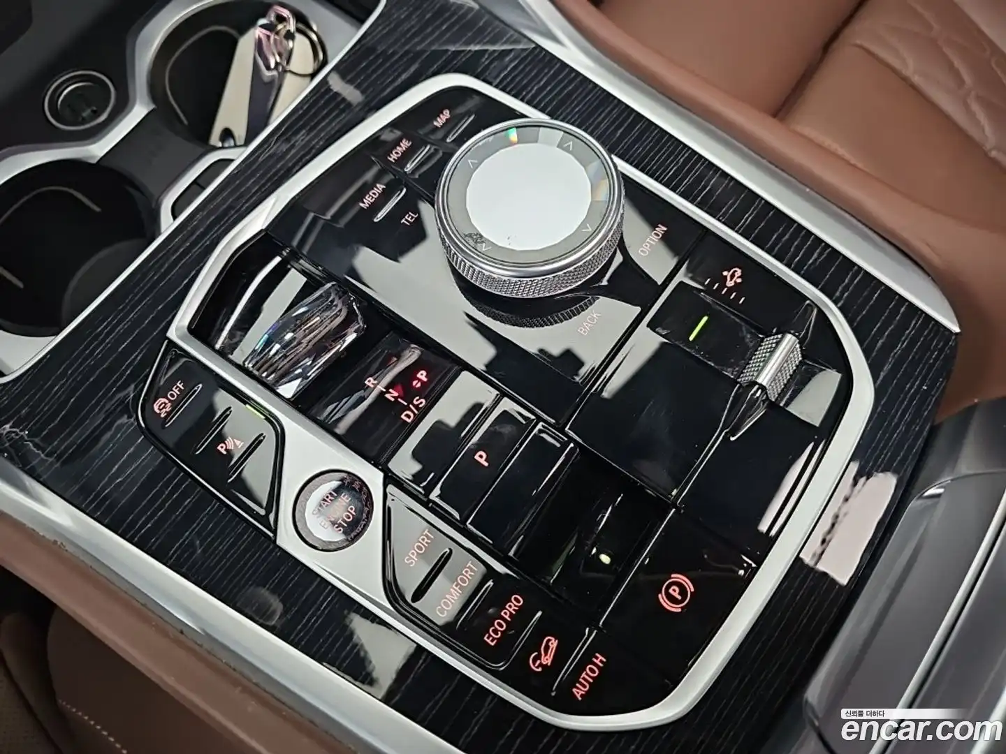 X6 BMW 2024.0-INNER-009