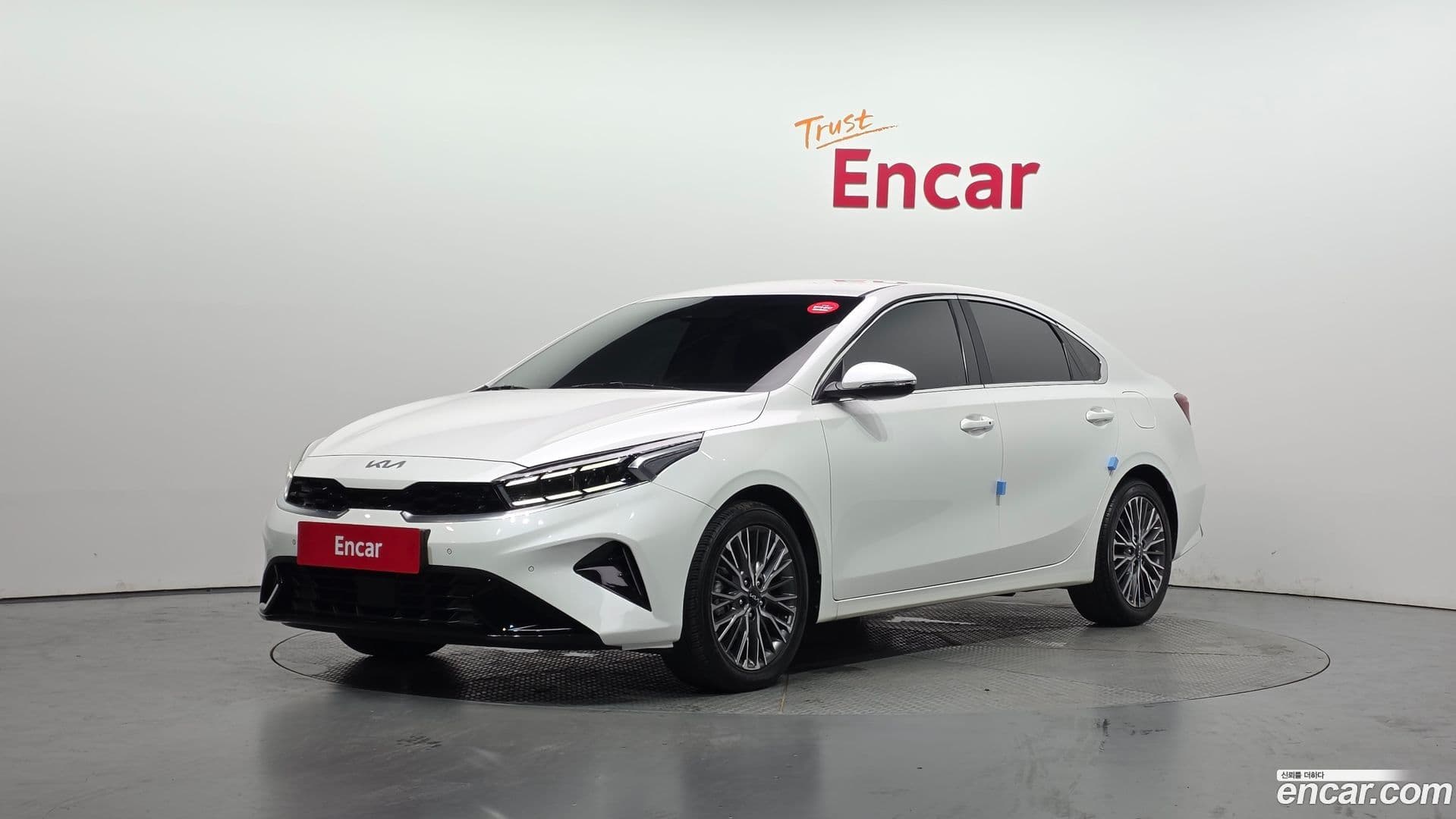 Main__Slider__Photo:K3 Kia 2021.4-0