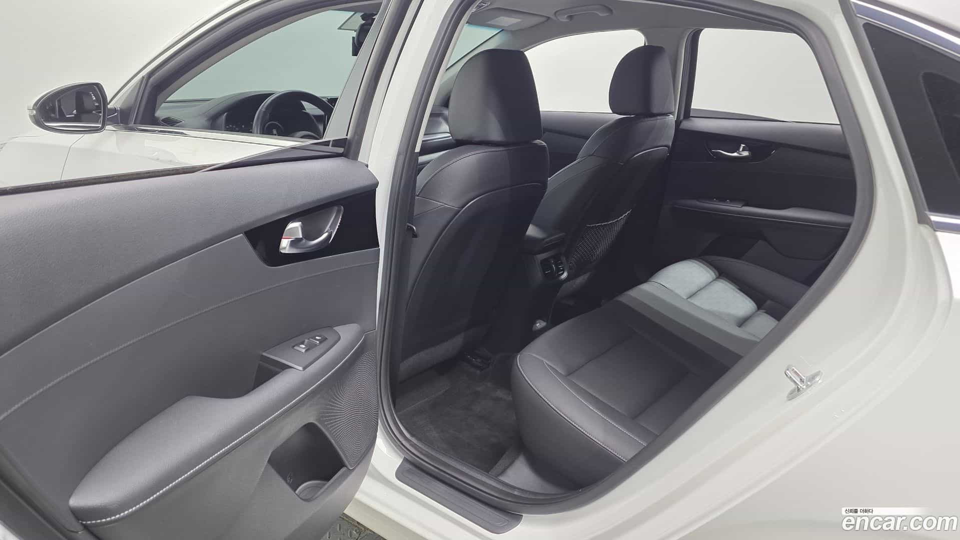 K3 Kia 2021.4-OPTION-016