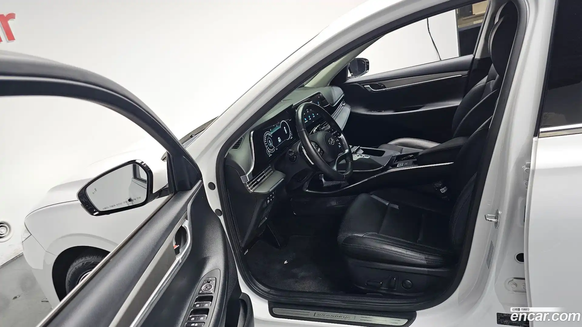 Grandeur Hyundai 2021.9-INNER-010