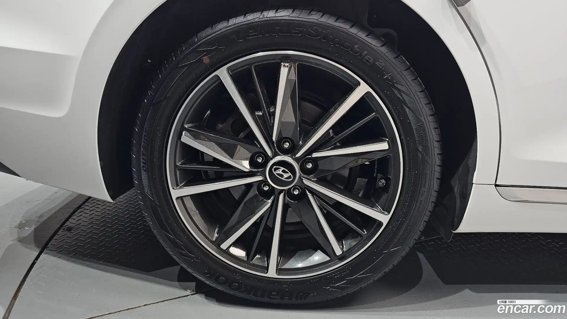 Grandeur Hyundai 2021.9-OUTER-031