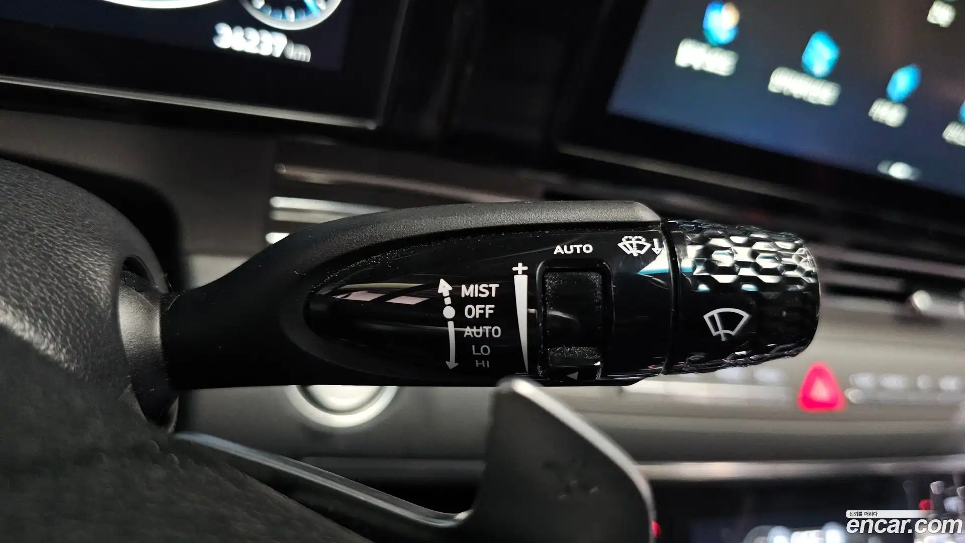 Grandeur Hyundai 2021.9-OPTION-047