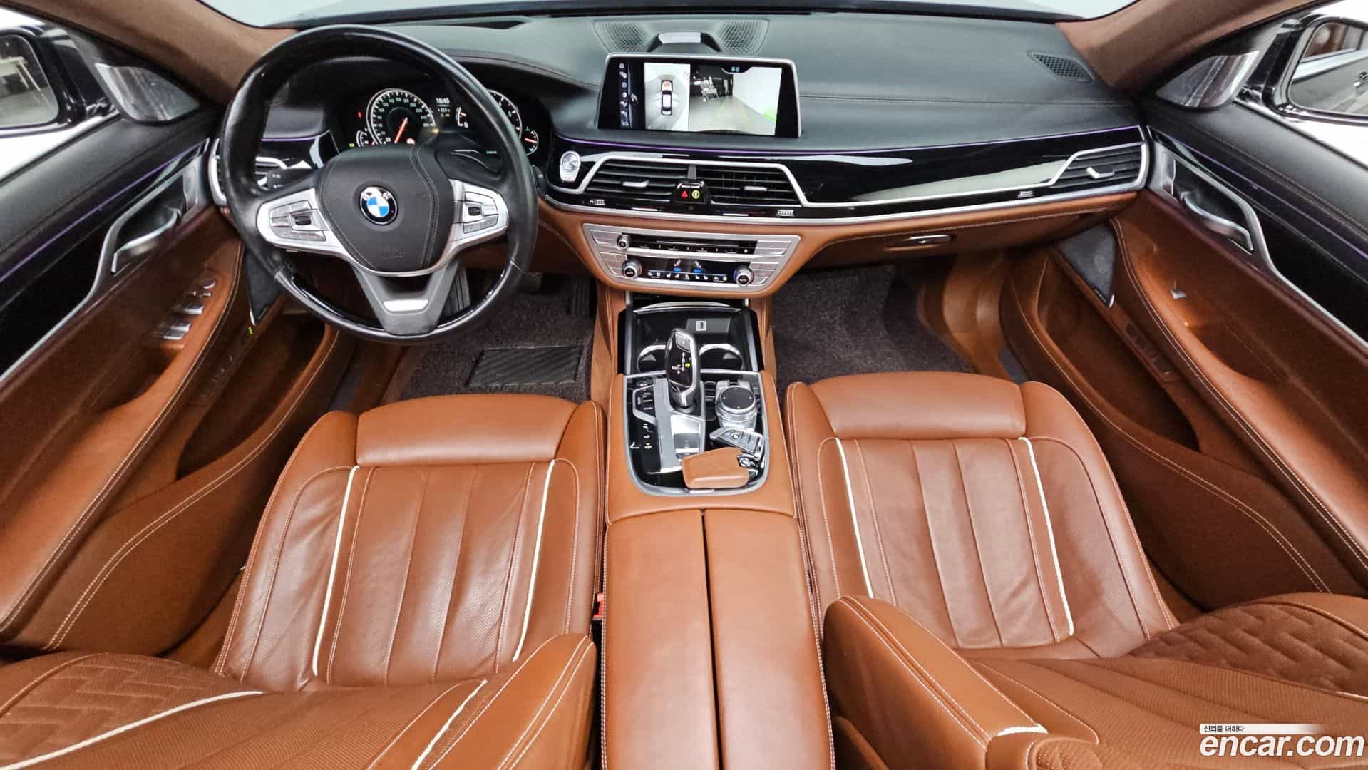 7-Series BMW 2017.7-INNER-007