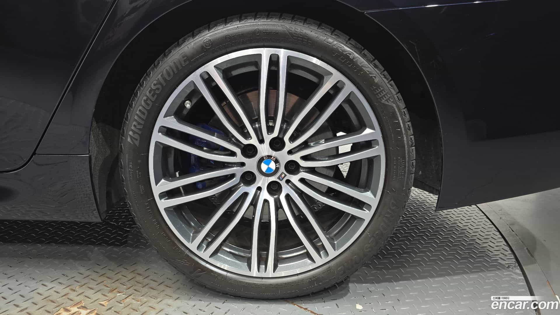 5-Series BMW 2020.4-OUTER-031