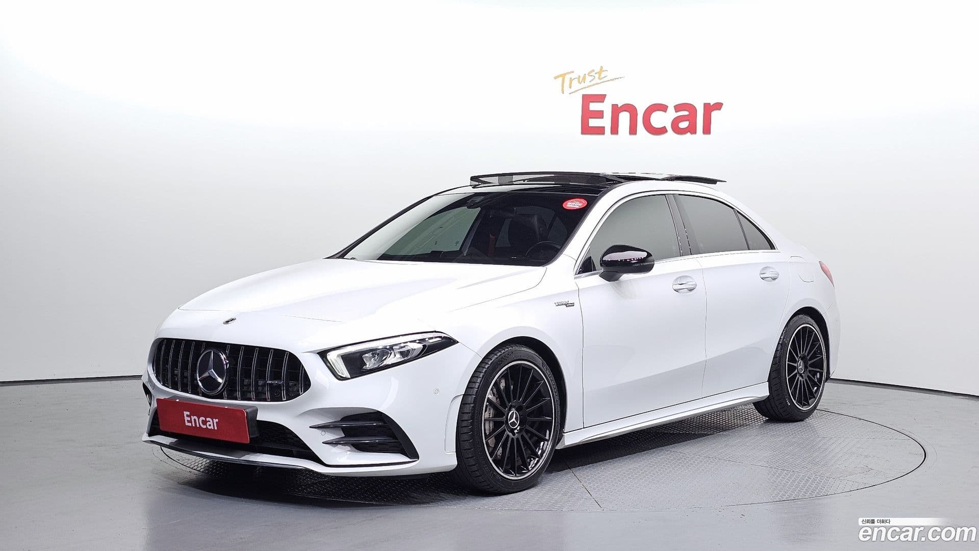 Main__Slider__Photo:A-Class Mercedes-Benz 2020.11-0
