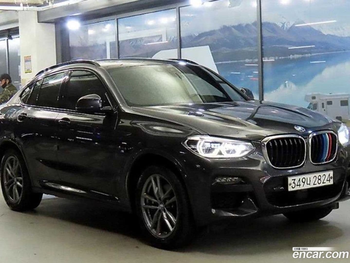 Main__Slider__Photo:X4 BMW 2020.0-0