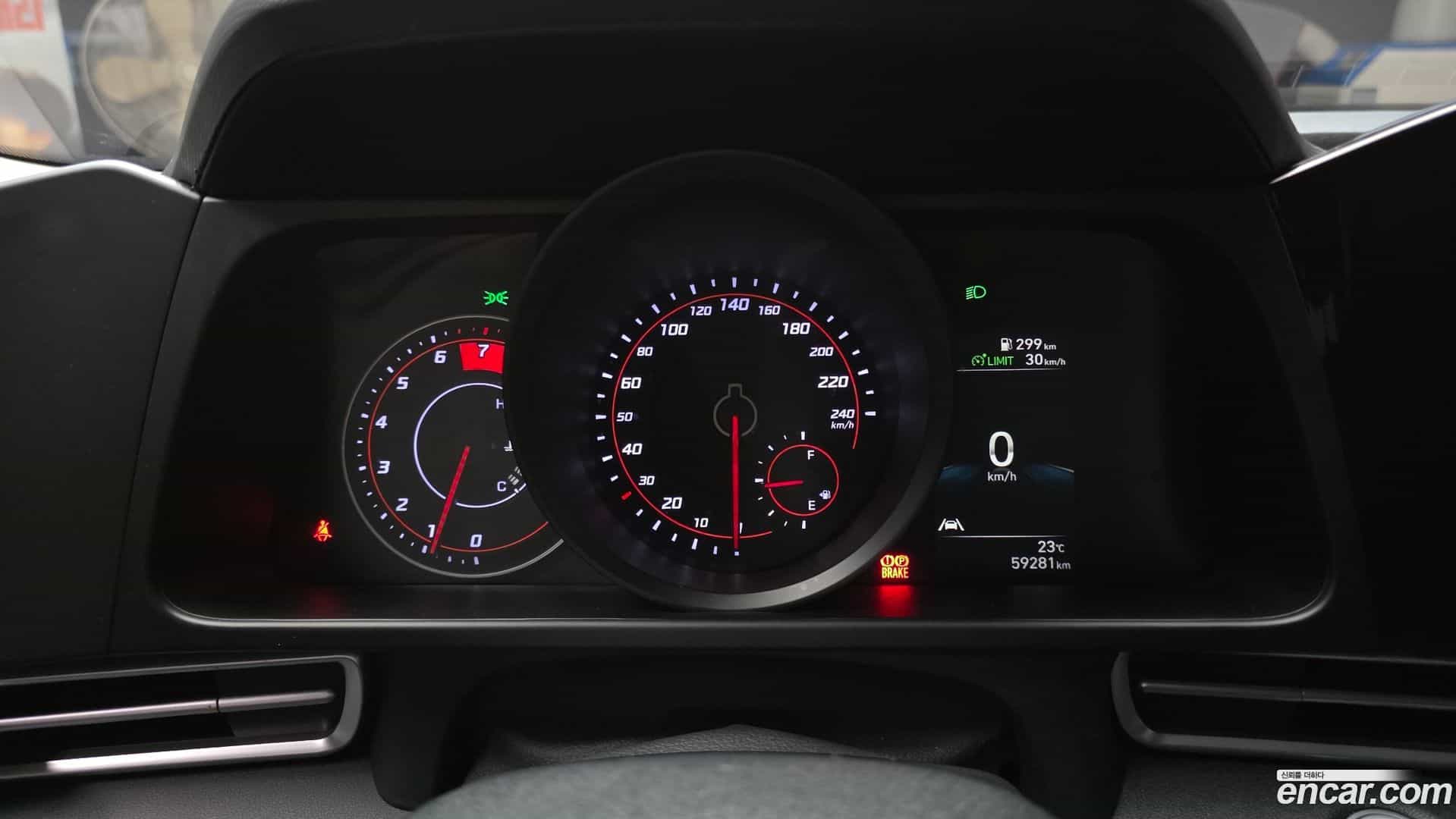 AVANTE Hyundai 2020.9-INNER-008