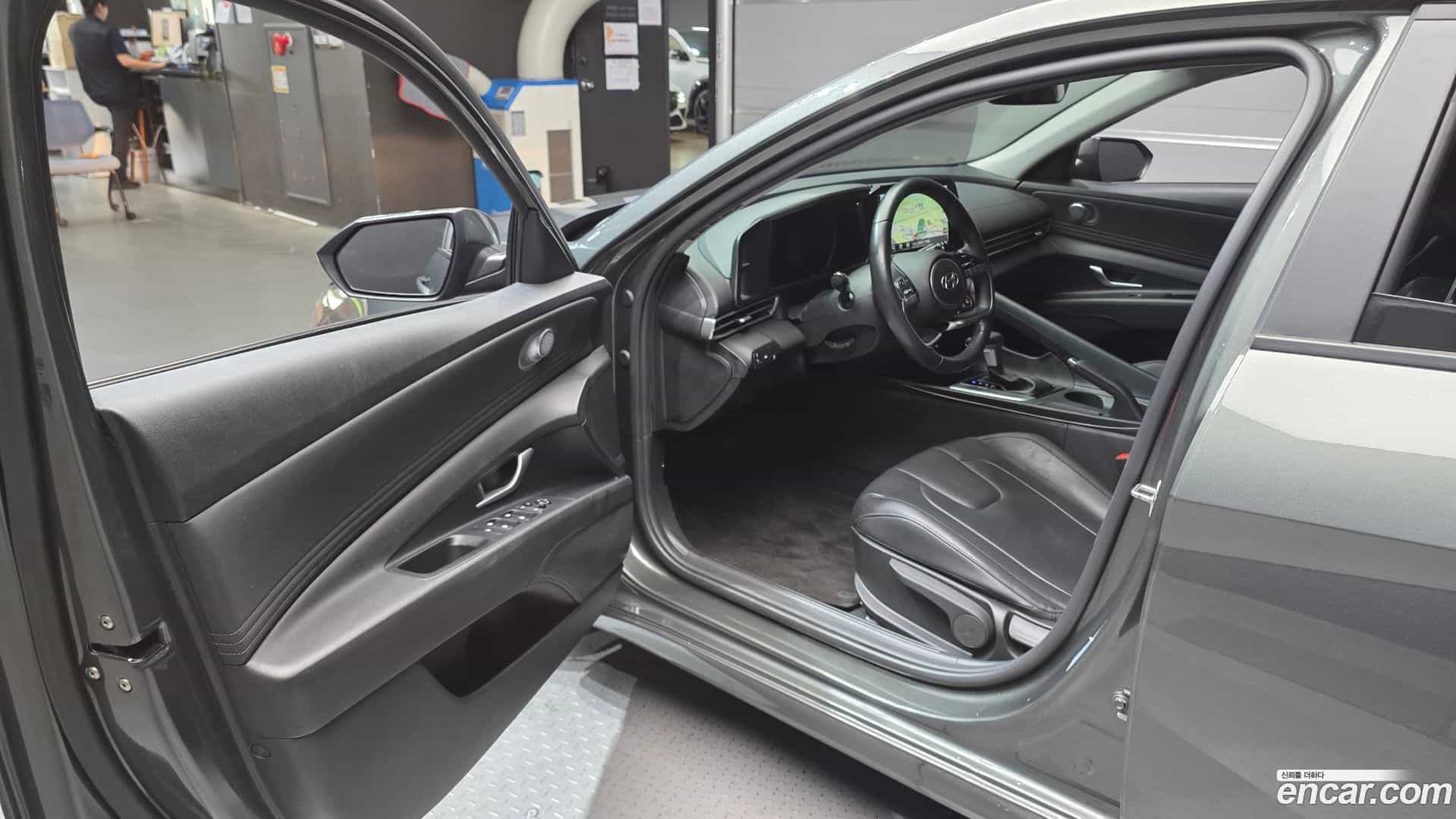 AVANTE Hyundai 2020.9-INNER-010