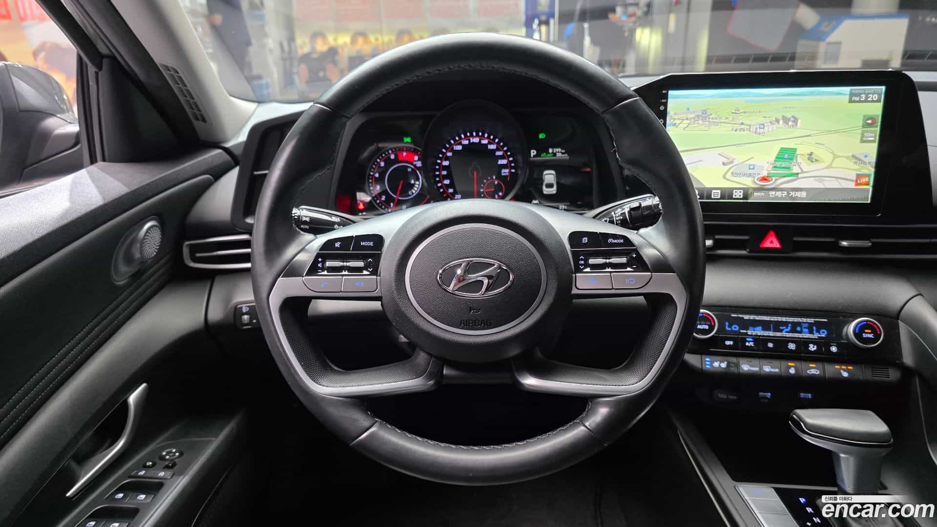 AVANTE Hyundai 2020.9-OPTION-017