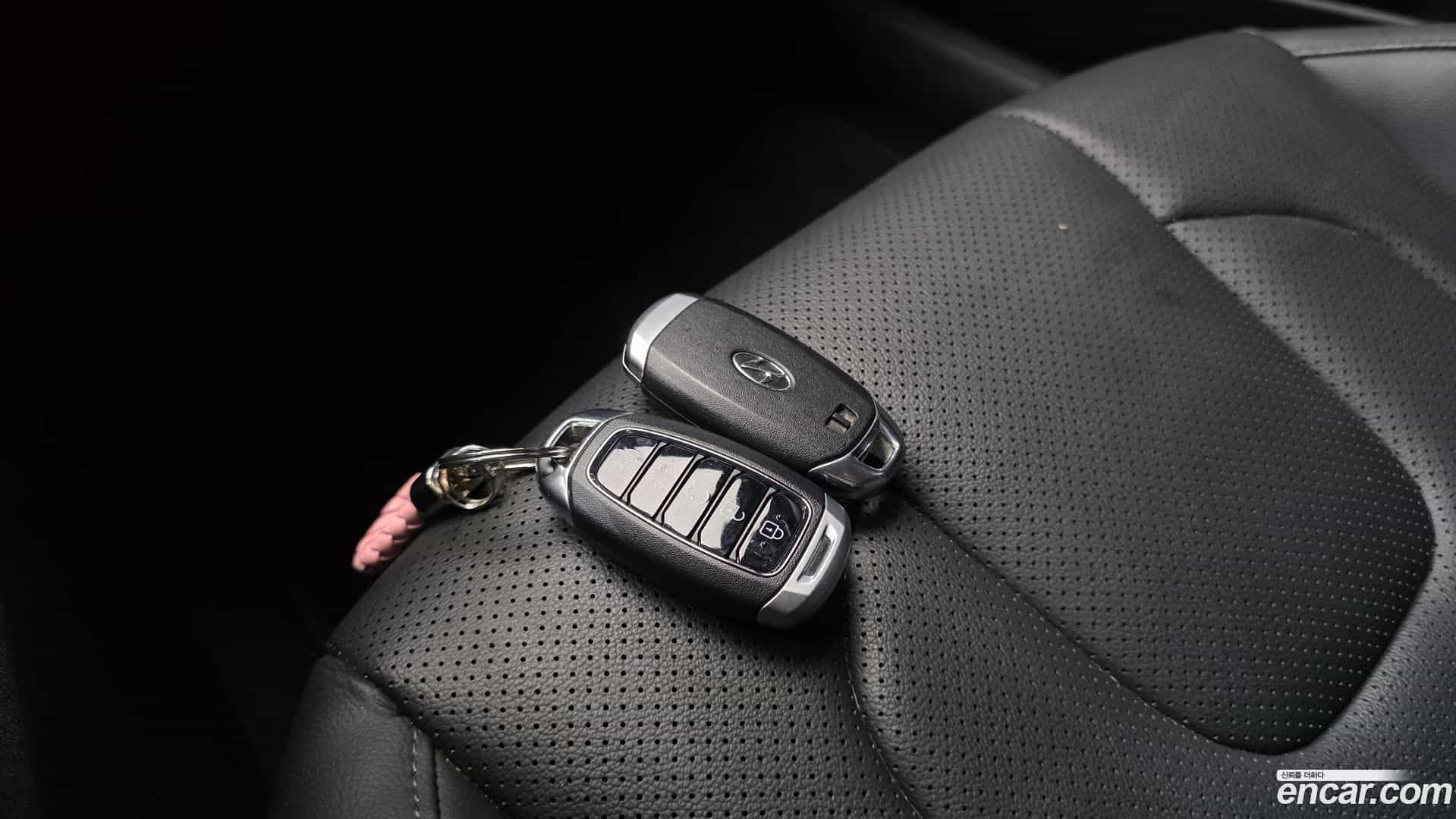 AVANTE Hyundai 2020.9-OPTION-040