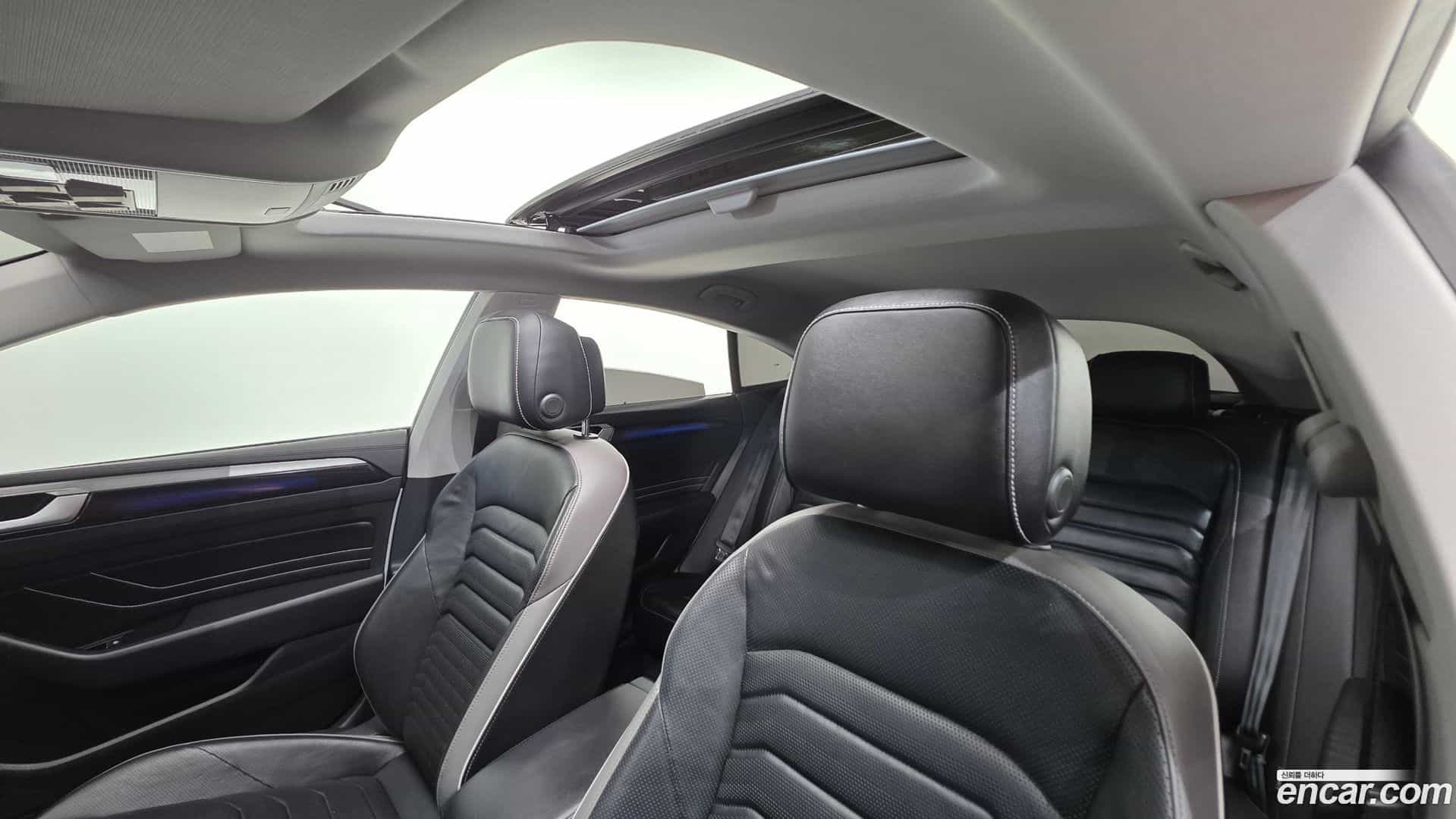 Arteon Volkswagen 2022.7-OPTION-016