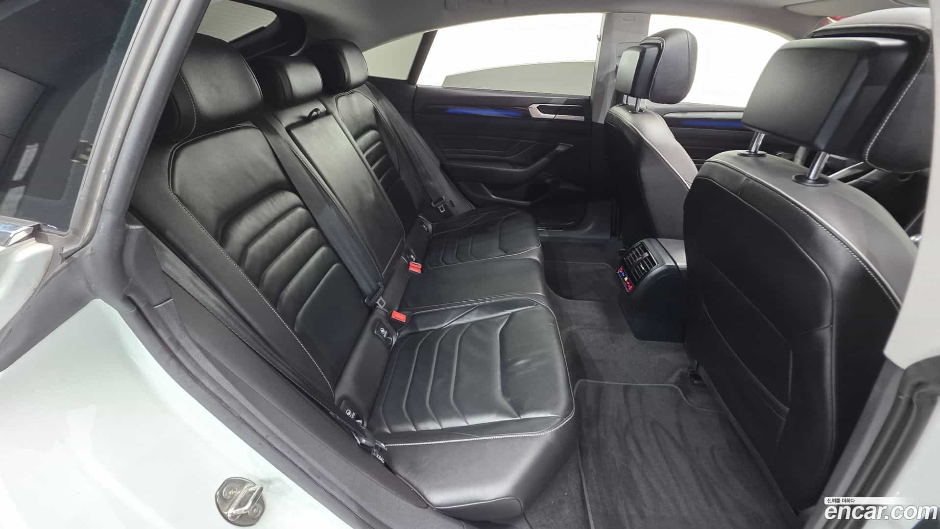 Arteon Volkswagen 2022.7-OPTION-044