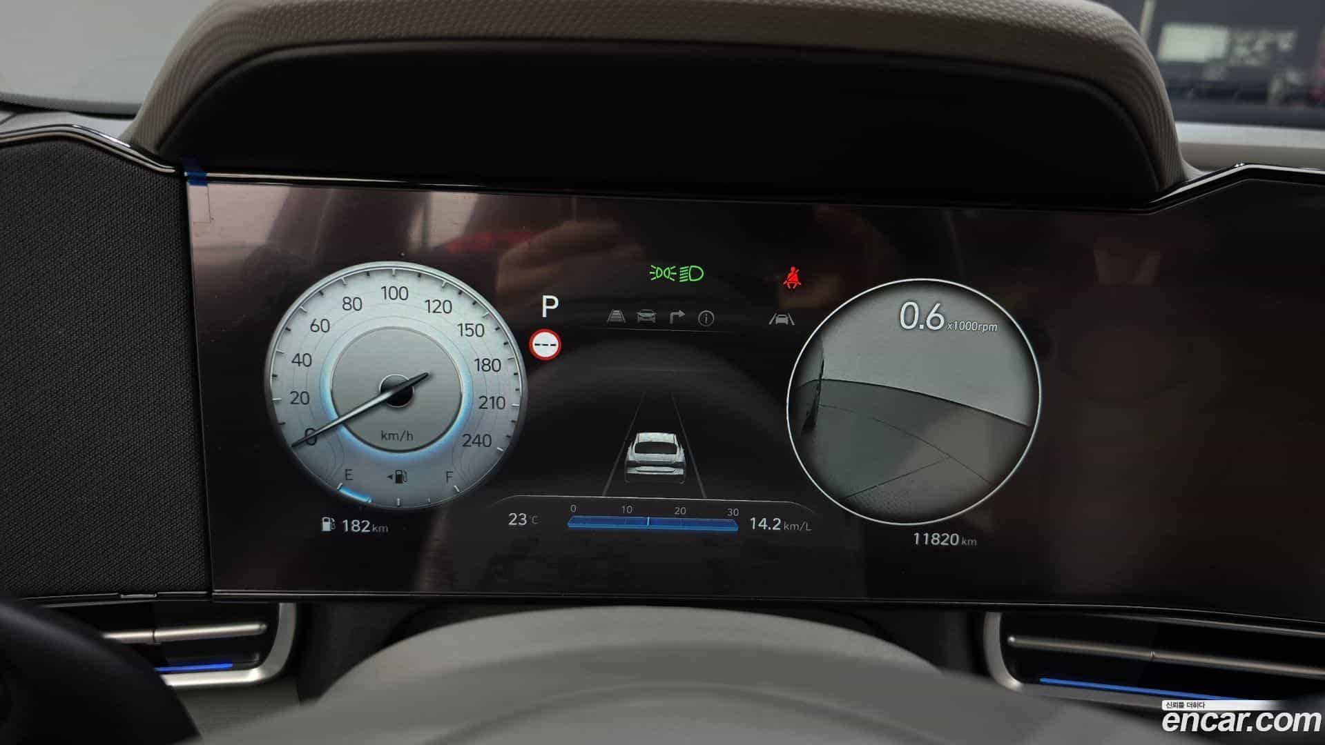 AVANTE Hyundai 2024.10-INNER-008