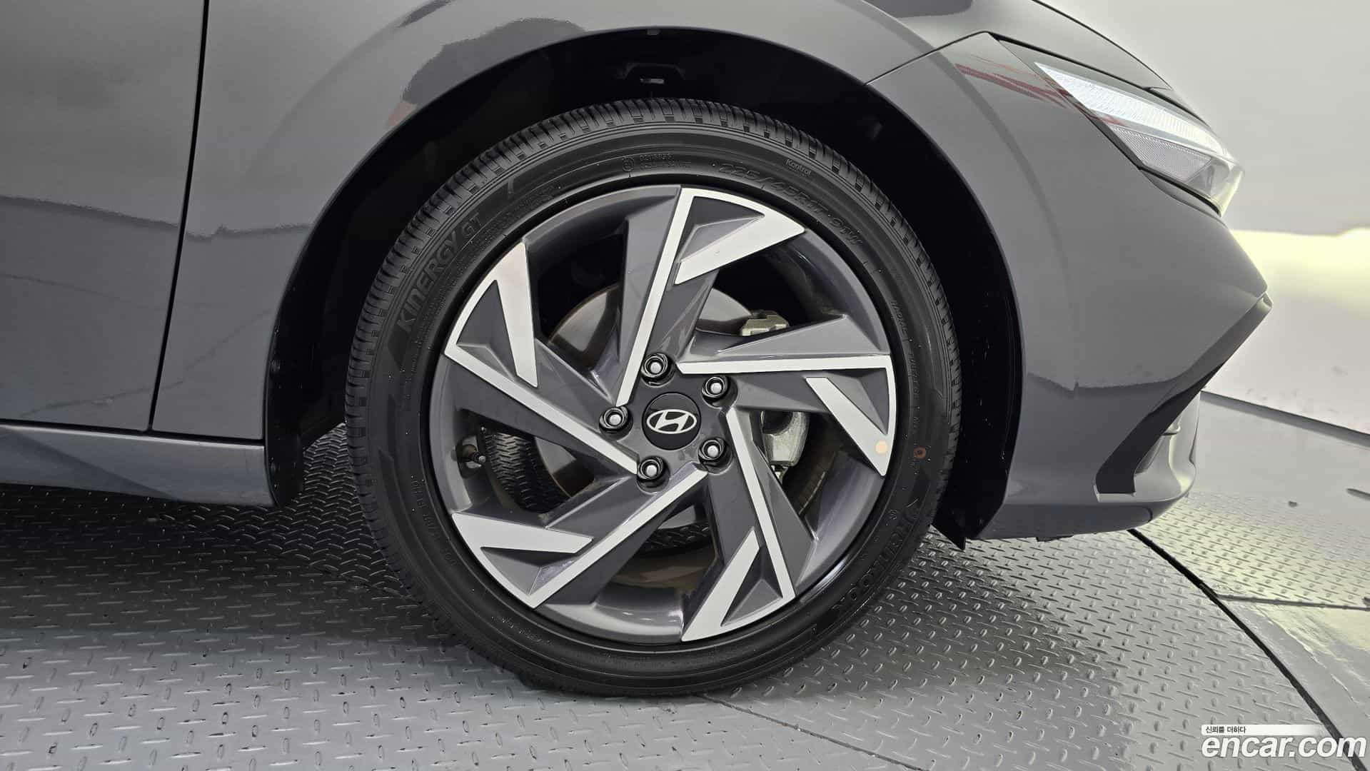 AVANTE Hyundai 2024.10-OUTER-031