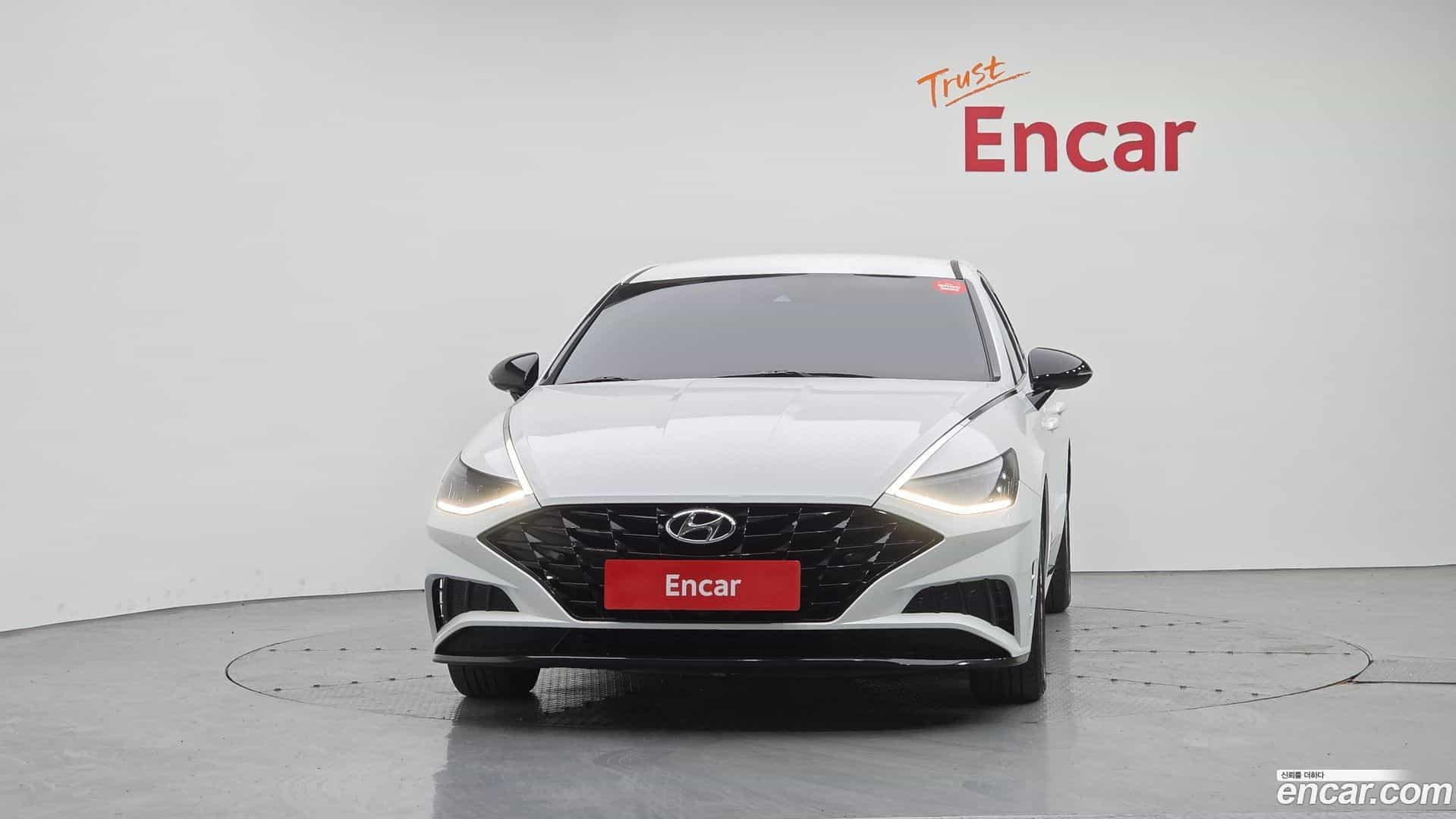 Sonata Hyundai 2022.2-OUTER-003