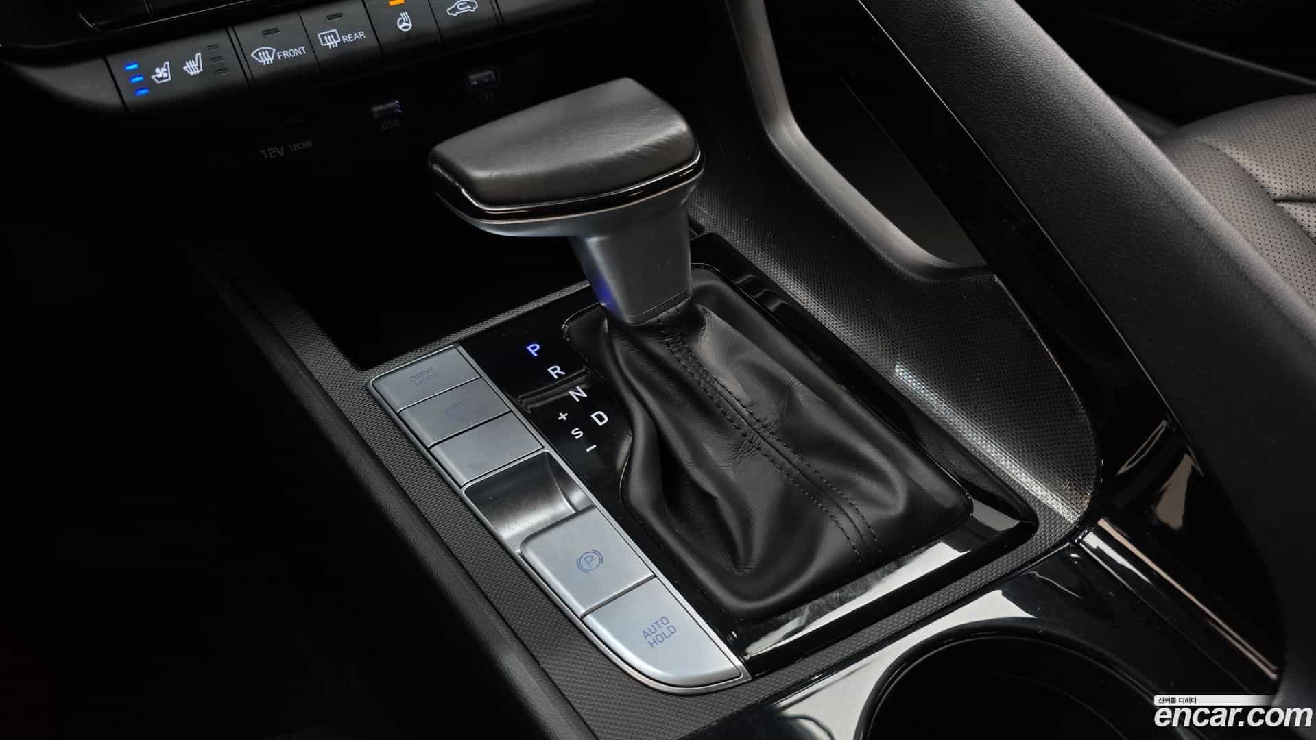 AVANTE Hyundai 2020.3-INNER-009