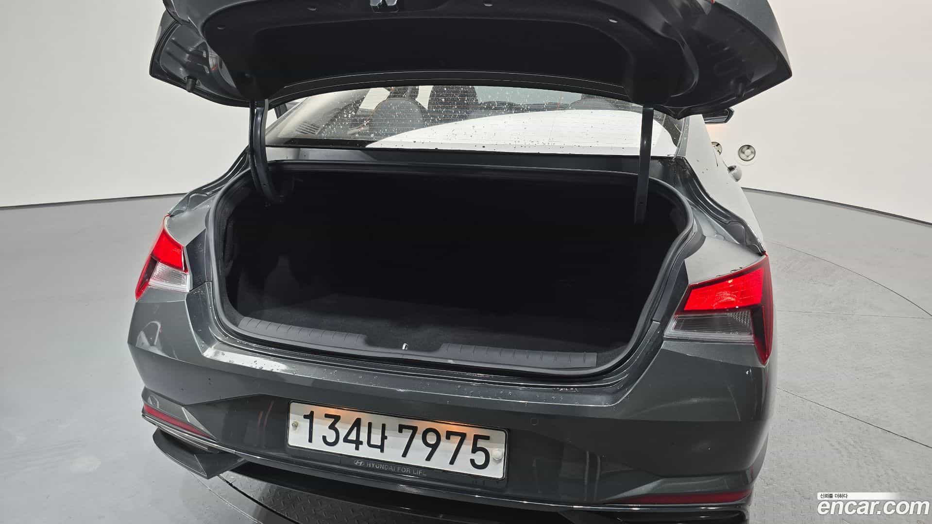 AVANTE Hyundai 2020.3-OPTION-024