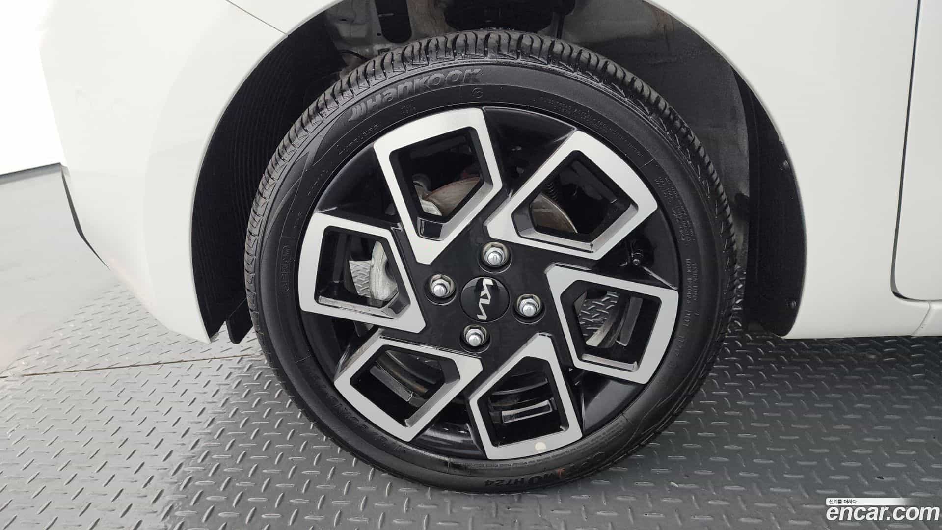 RAY Kia 2025.6-OUTER-005