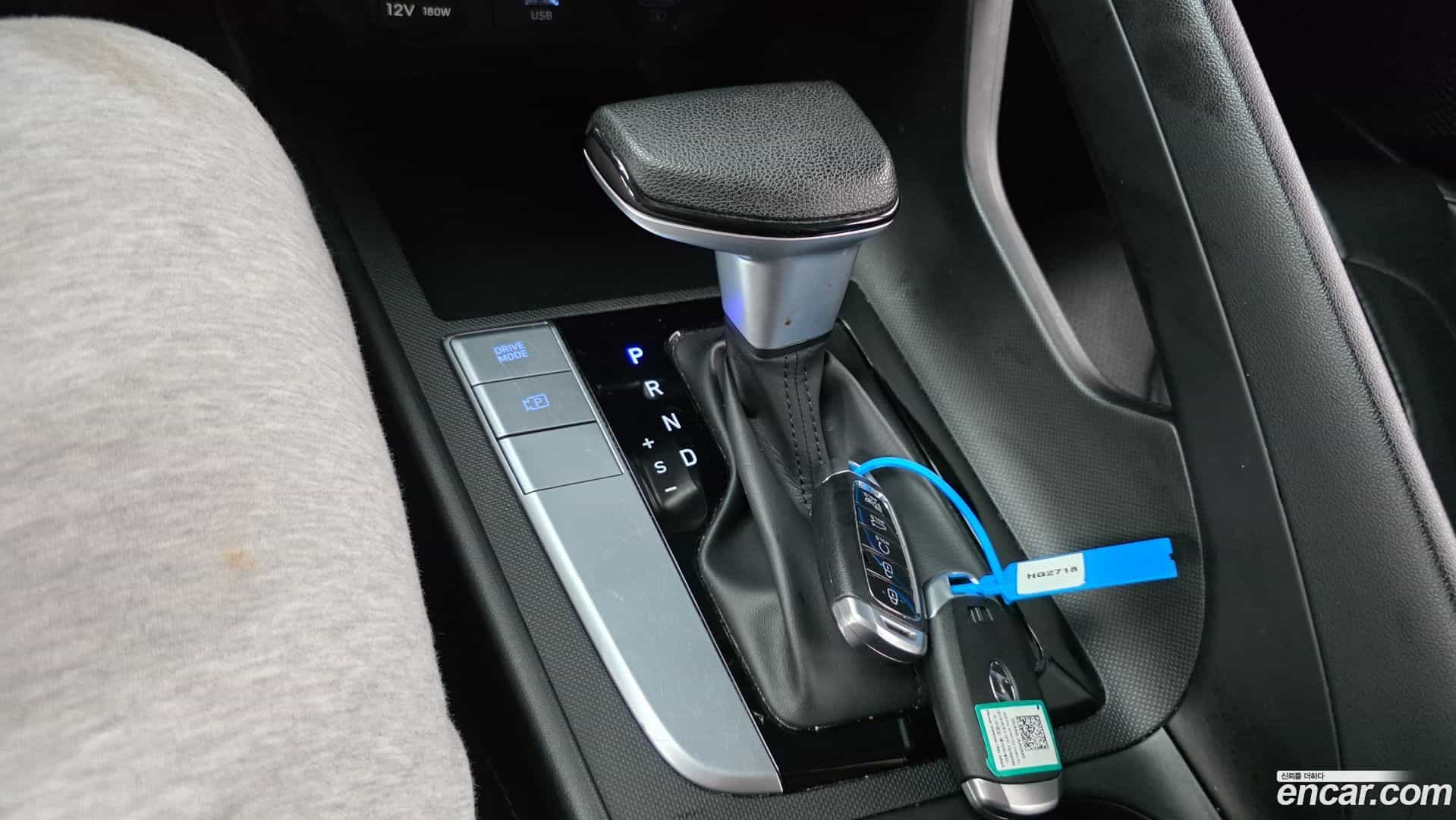 AVANTE Hyundai 2022.10-INNER-009