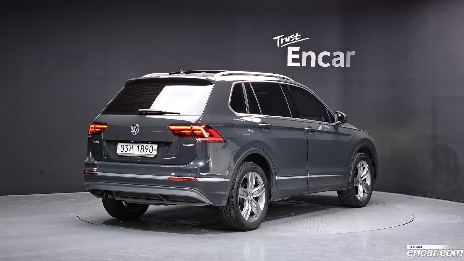 Tiguan Volkswagen 2018.7-OUTER-002