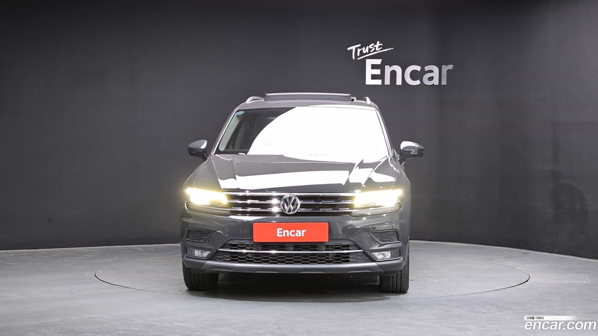 Tiguan Volkswagen 2018.7-OUTER-003