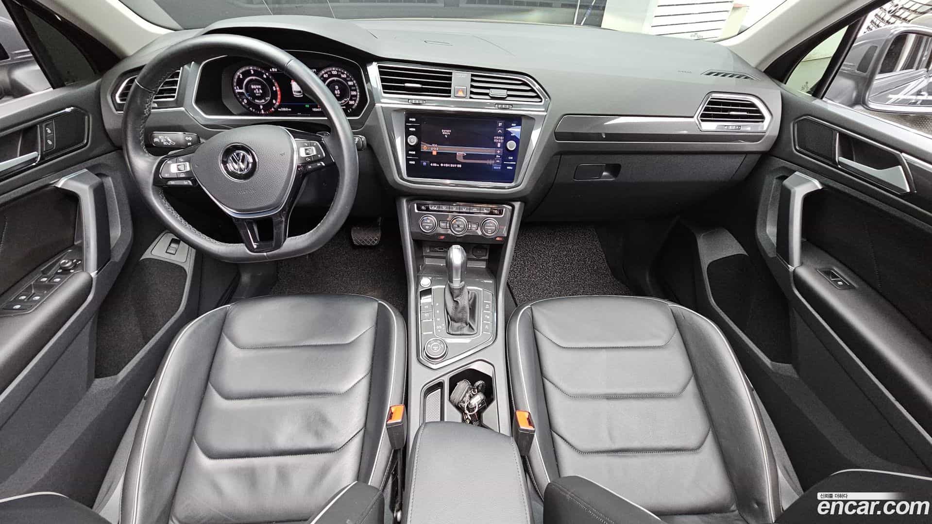Tiguan Volkswagen 2018.7-INNER-007