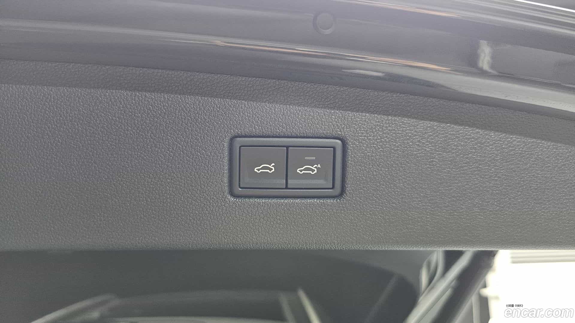Tiguan Volkswagen 2018.7-OPTION-044