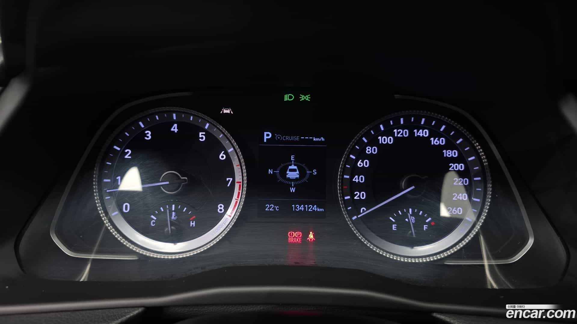 Sonata Hyundai 2019.5-INNER-008