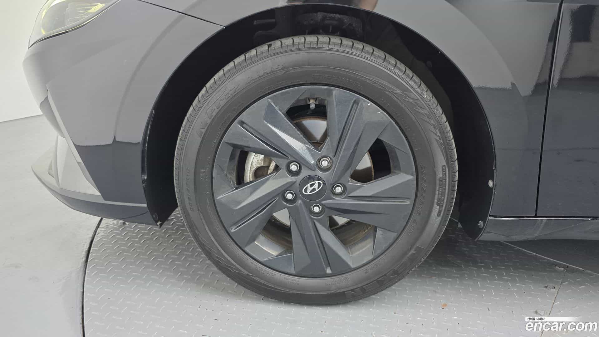 AVANTE Hyundai 2023.0-OUTER-005